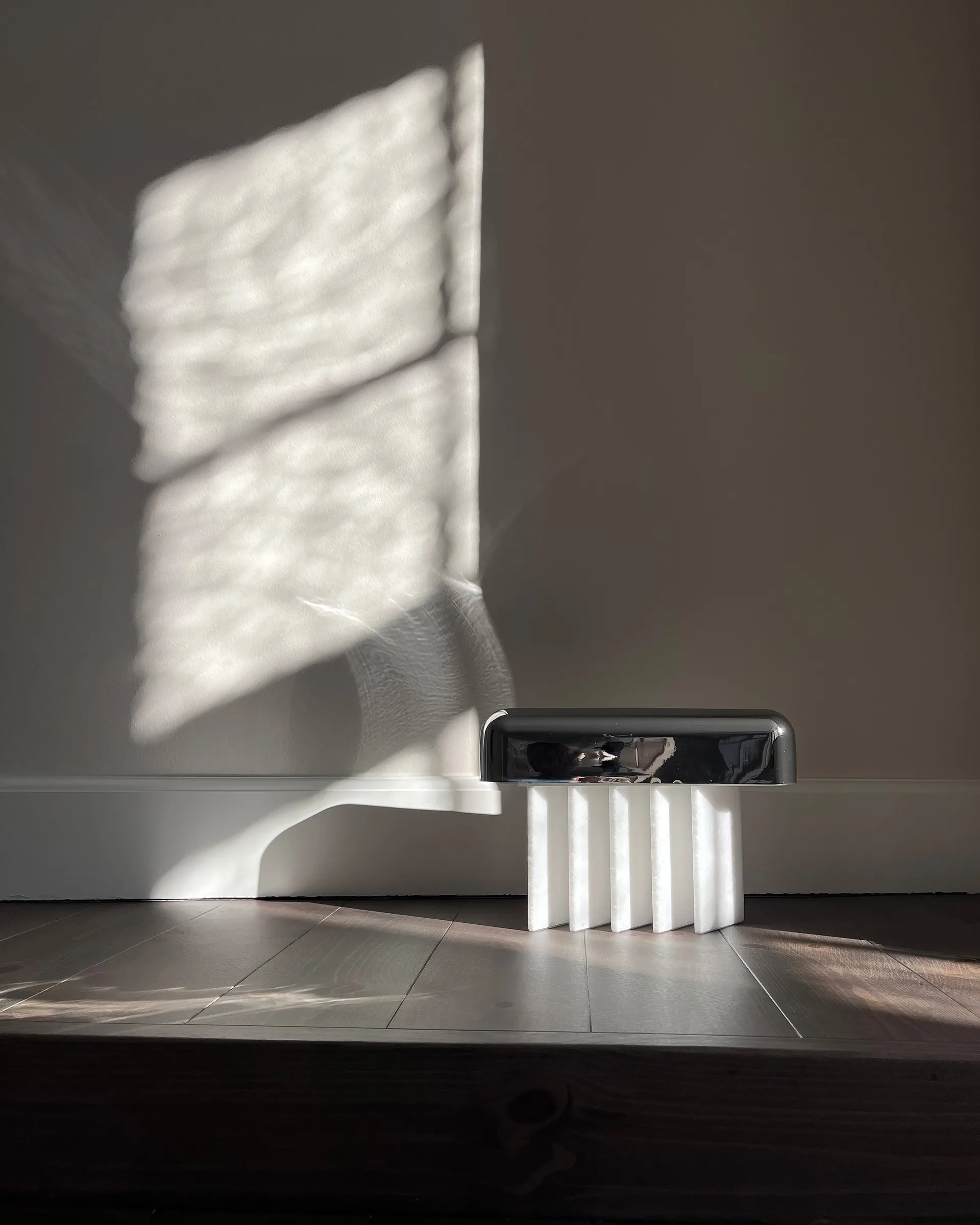 Lampada da tavolo portatile Beetle, Cromo 101 Copenhagen