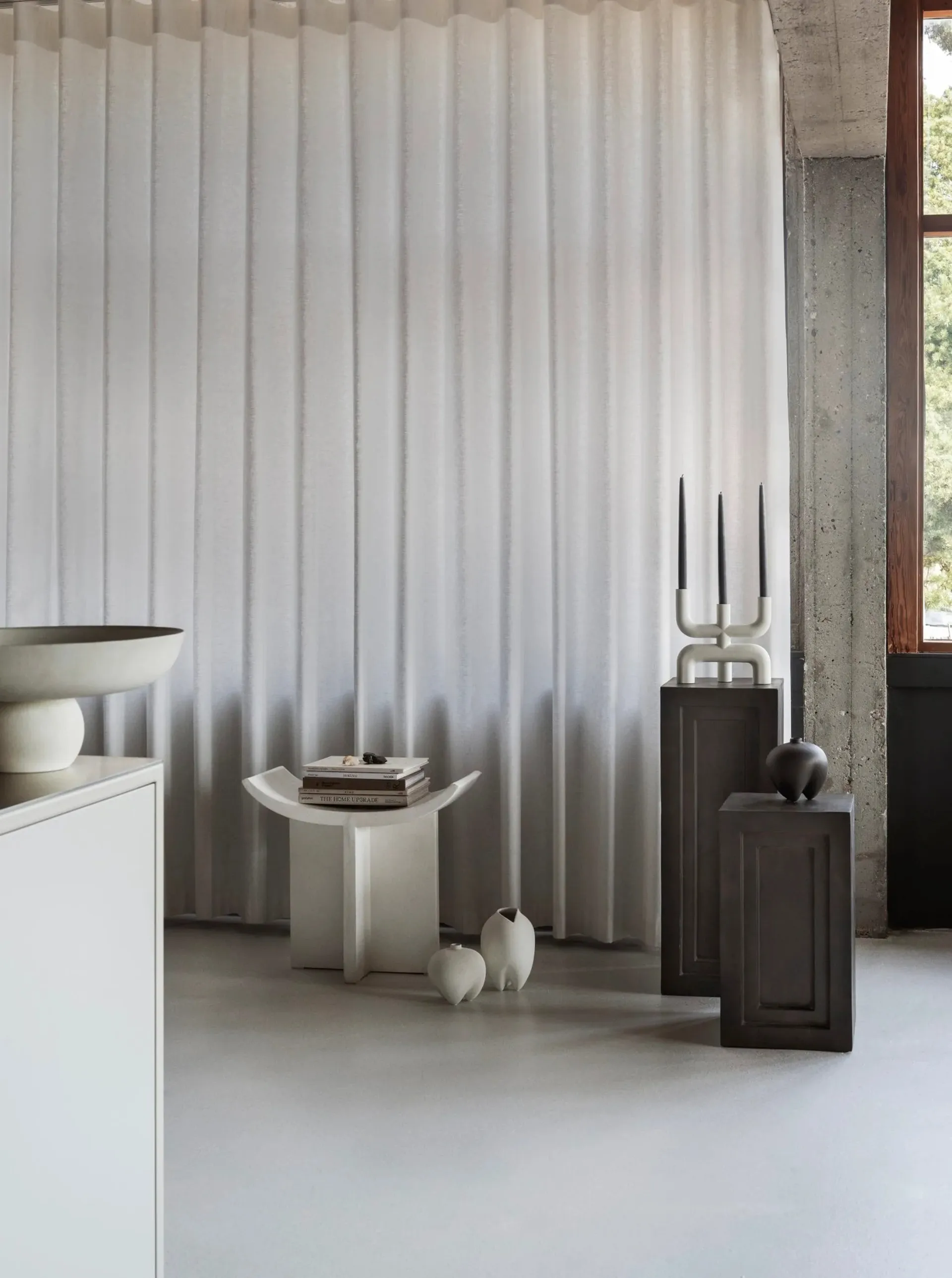 Piedistallo Podium medio, 55 cm, Color caffè 101 Copenhagen