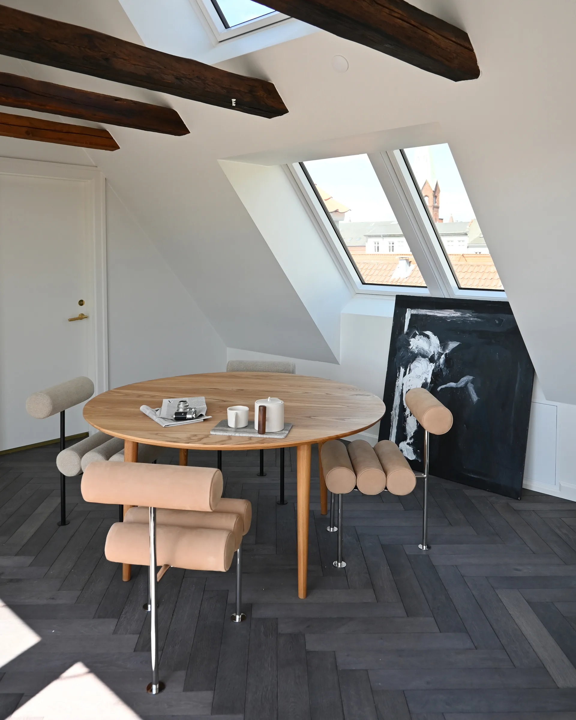 Sedia da pranzo Hiro, Acciaio inox - nabuk 101 Copenhagen