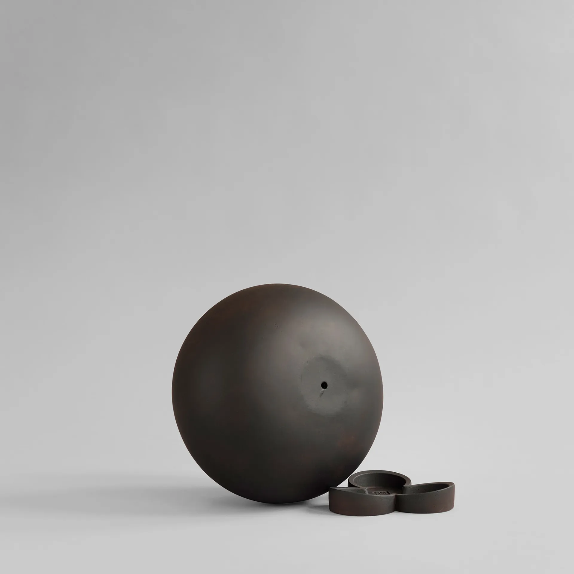 Vaso da fiori Urchin piccolo, Ø 35 cm, Color caffè 101 Copenhagen