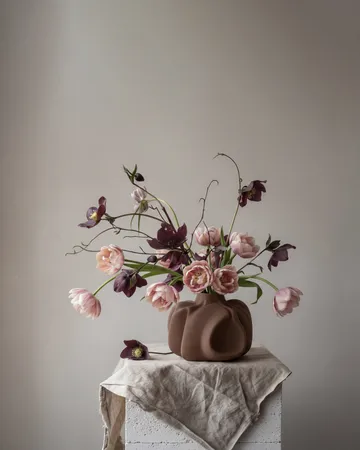 Vaso Wabi Medio 28 cm - Mandorla - 101 Copenhagen