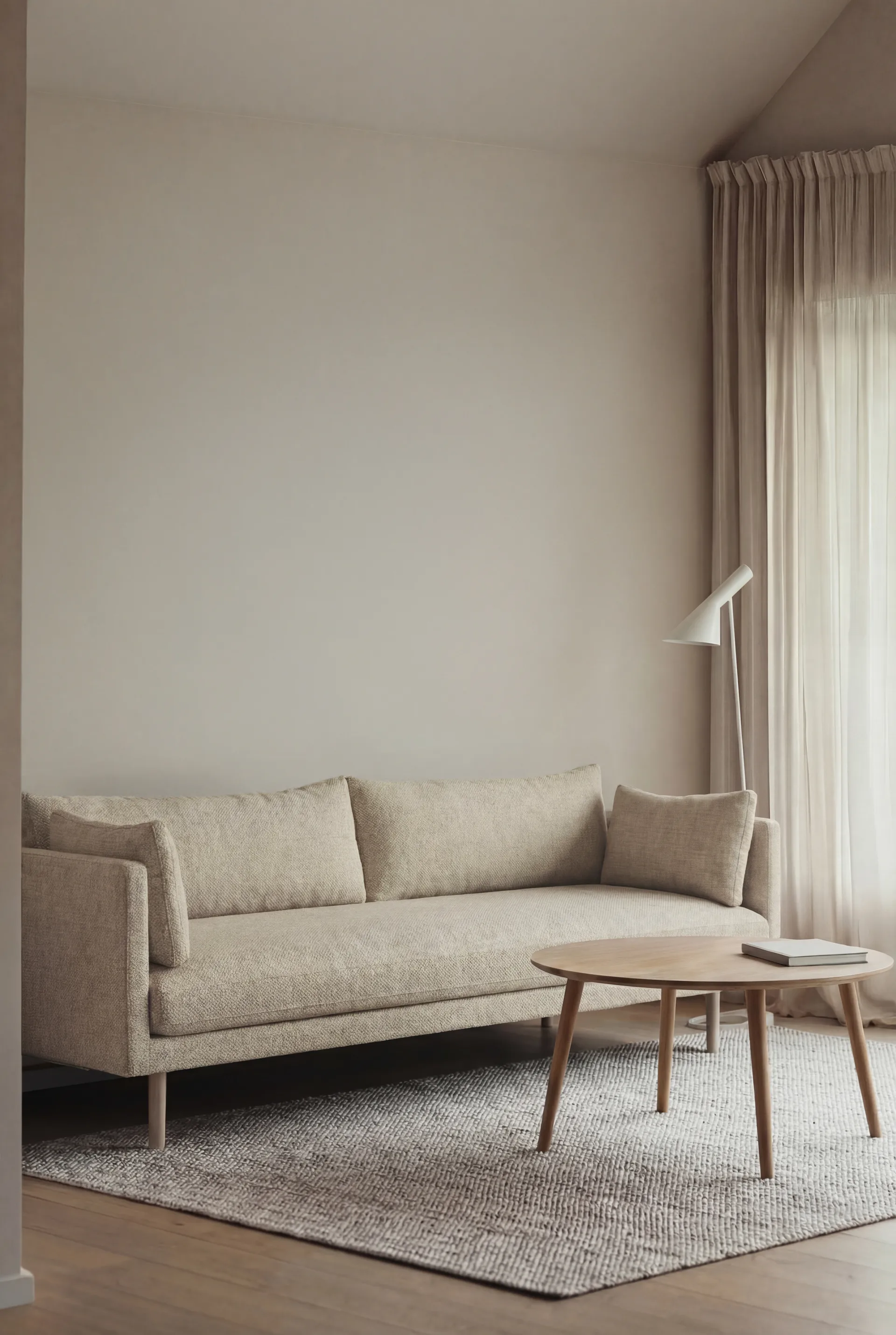 Linnevik divano, Bern Beige 0341-rovere oliato bianco, 4 sedute, senza gonna 1898