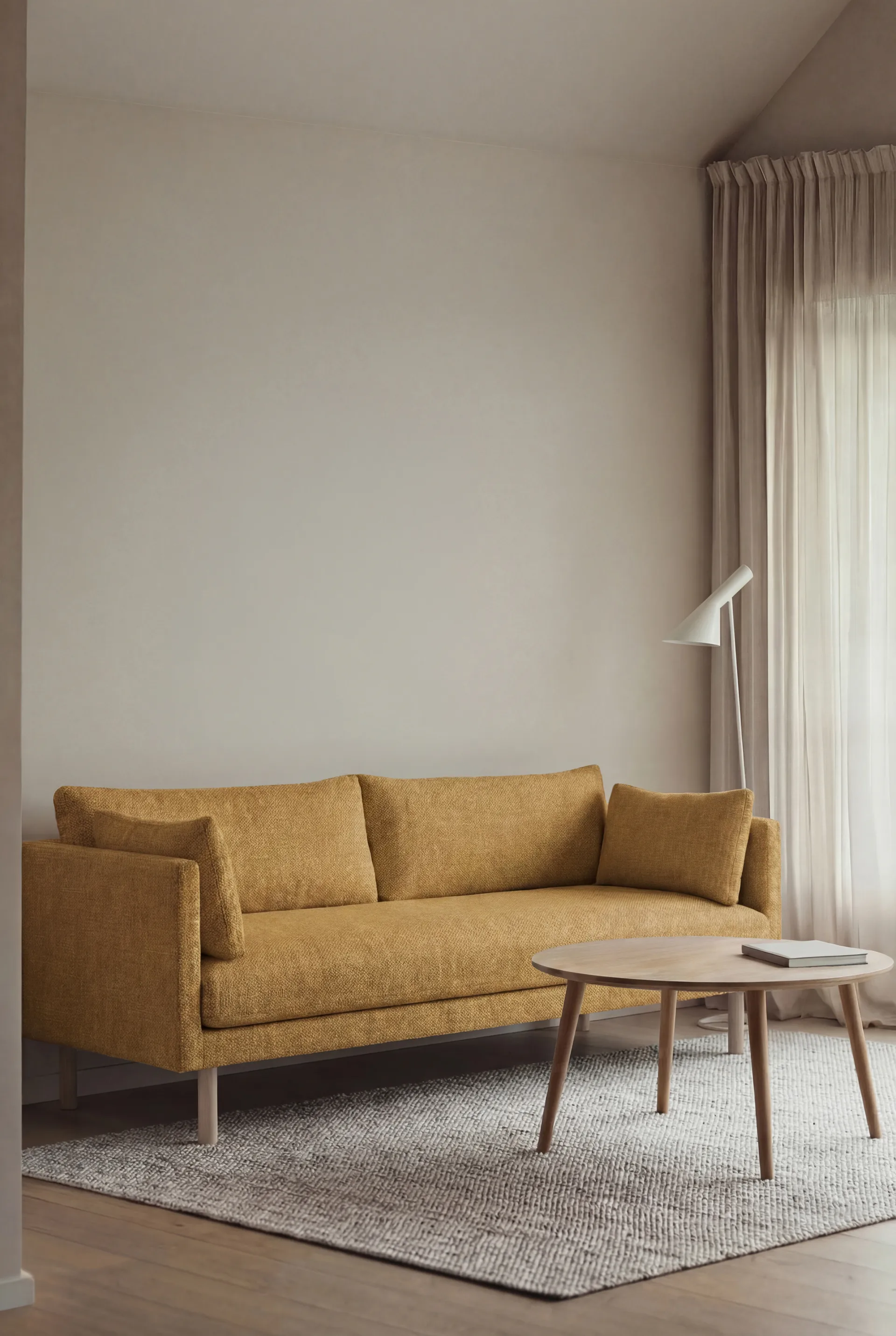 Linnevik divano, Luiza Mustard 3972-rovere oliato bianco, 3 sedute, senza gonna 1898