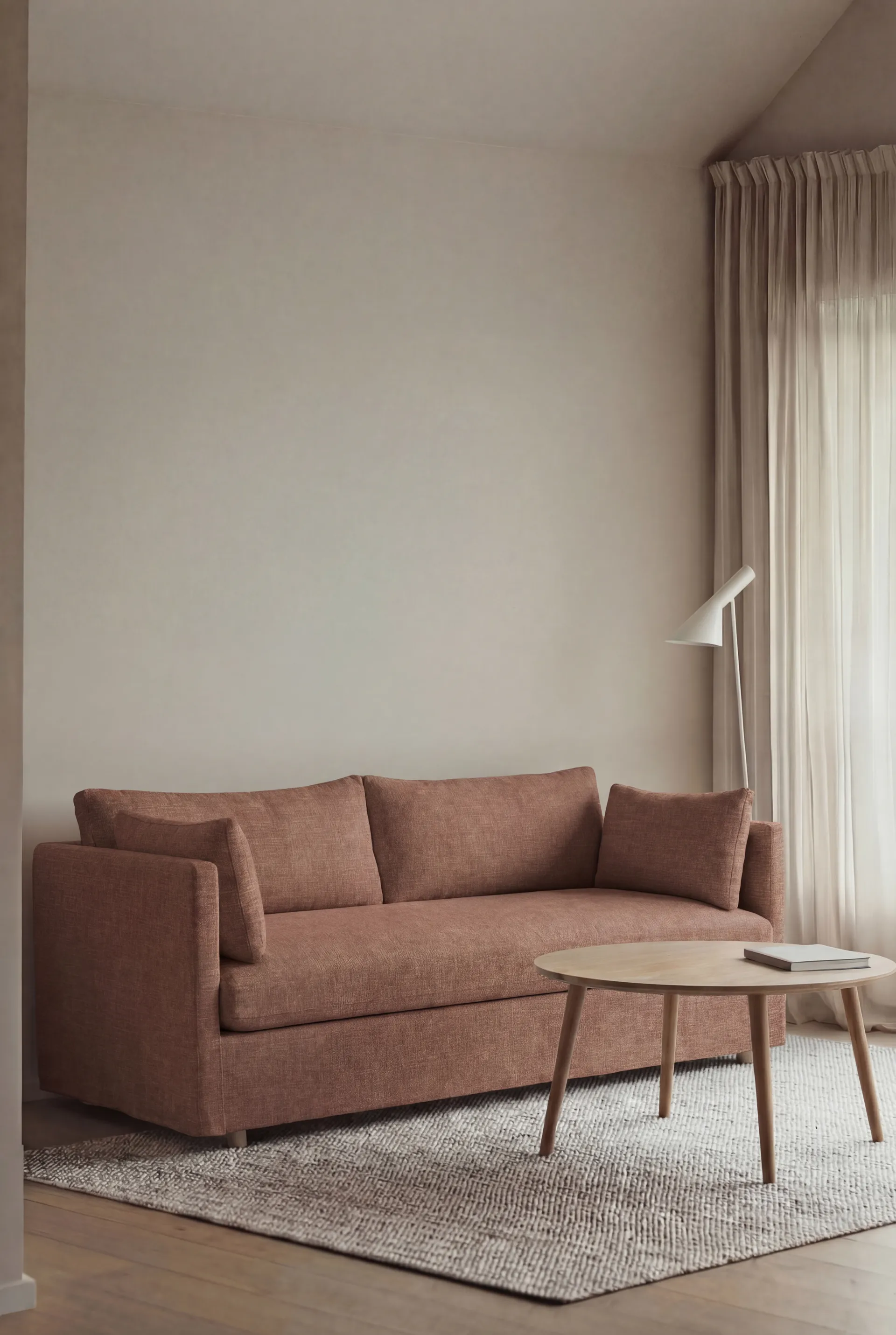 Linnevik divano, Same Rust 6675-rovere oliato bianco, 2 sedute, con gonna 1898