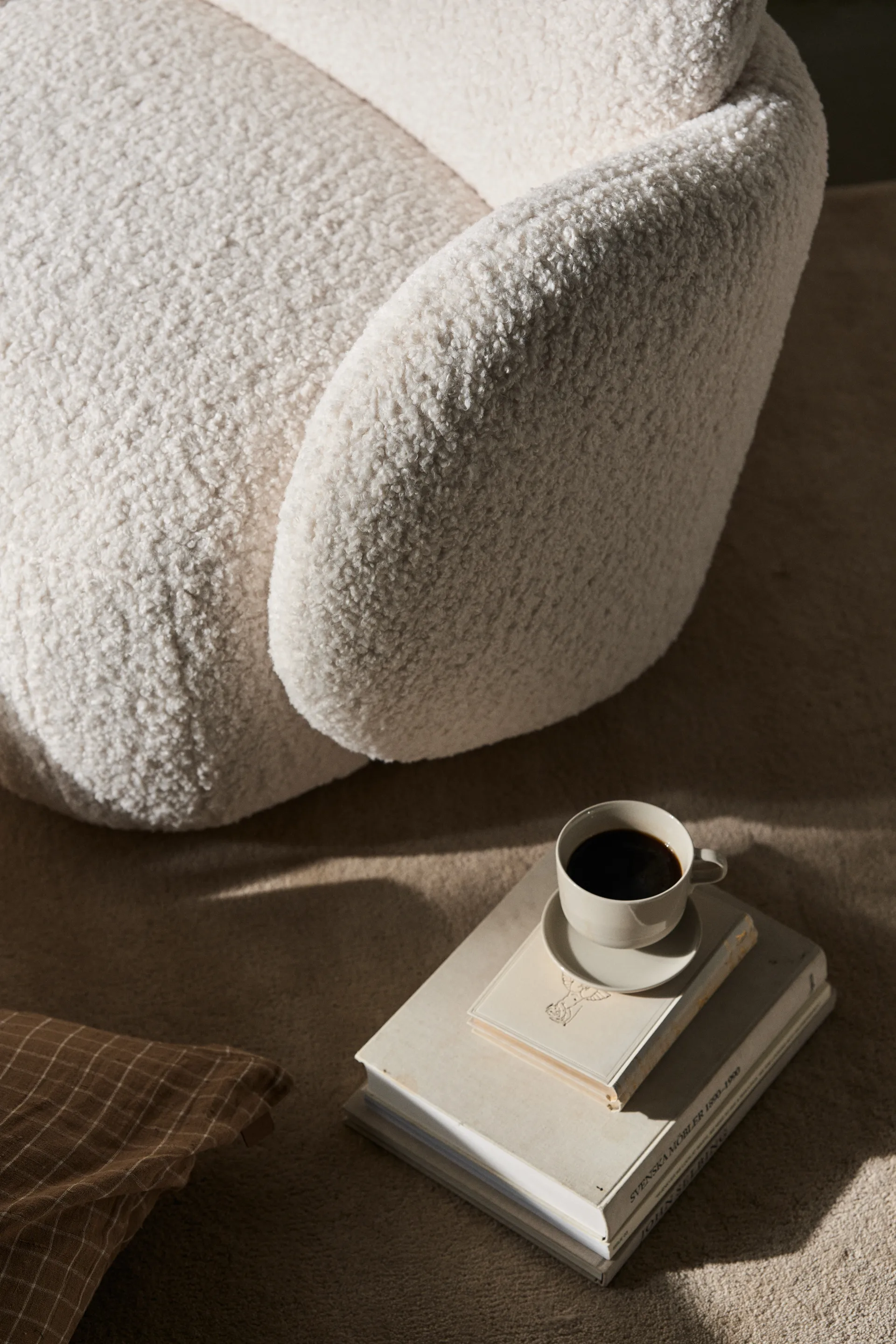 Poltrona Mo girevole, Glore White 1243 1898