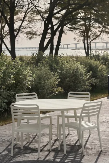 Tavolo da pranzo Marsala Ø140 cm + 4 sedie Messina, Off white - 1898