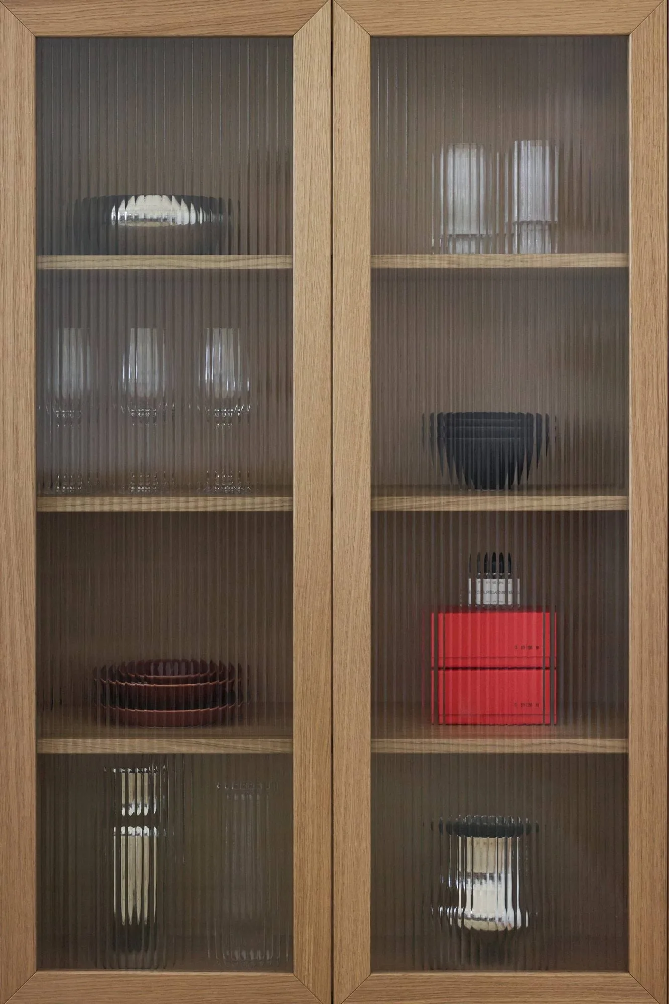 Vetrina Lid, Rovere pigmentato bianco 1898