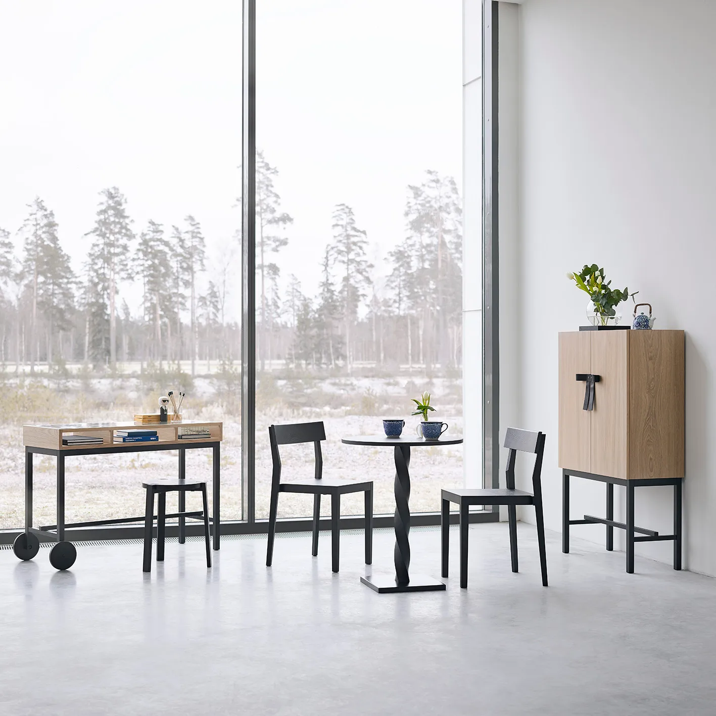 Armadietto The Bow, Bianco - rovere oliato - nero A2