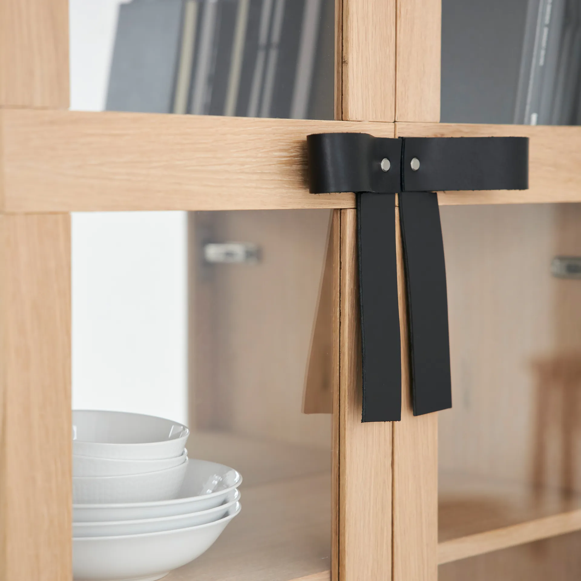 Vetrinetta The Bow, rovere oliato bianco A2