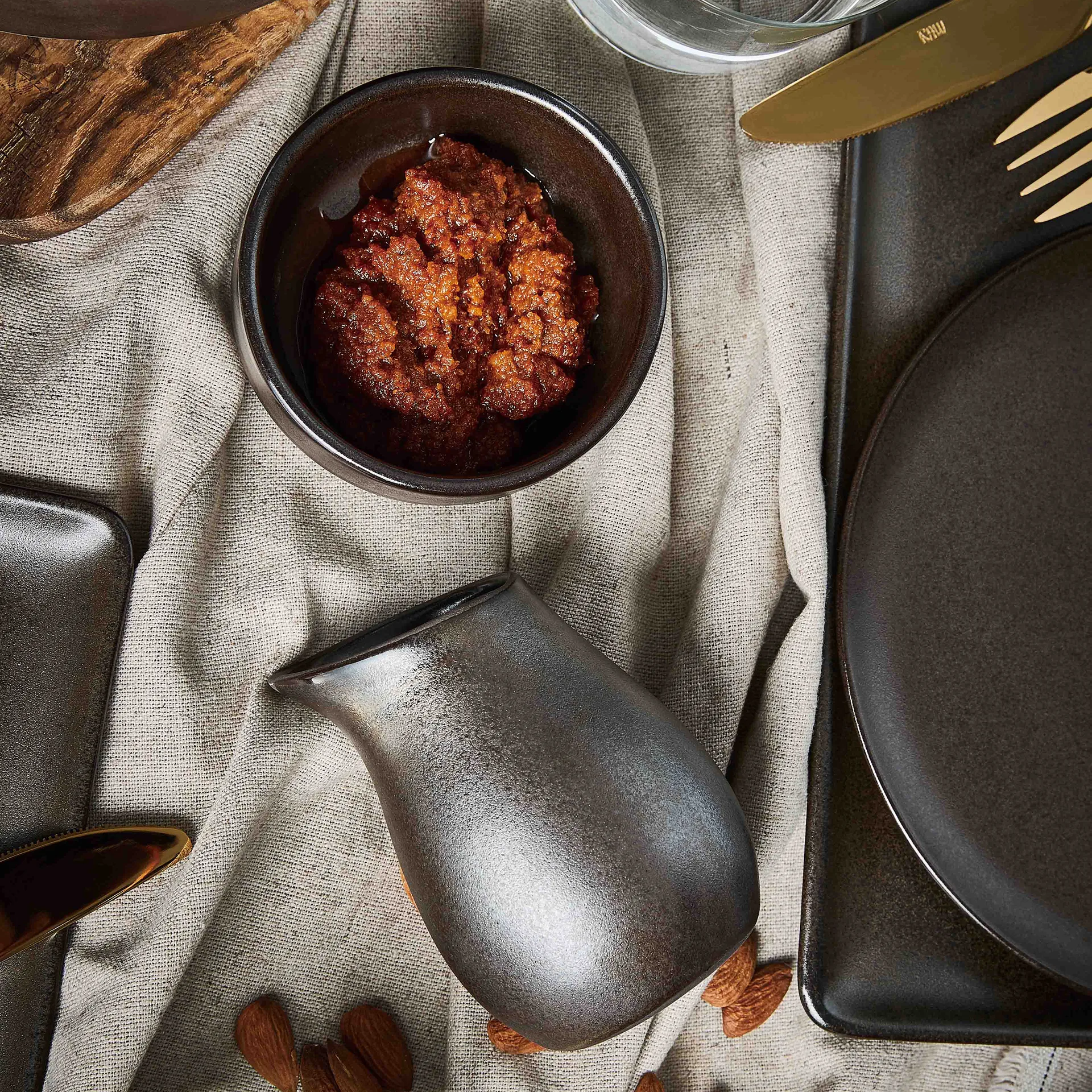 Bricco per latte in gres 0,2 L Raw, metallic brown Aida