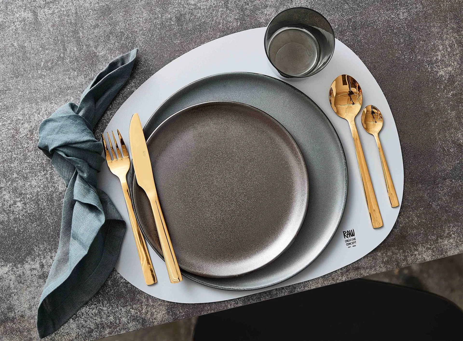 Cucchiaio da dolce Raw, confezione da 4, Oro Aida