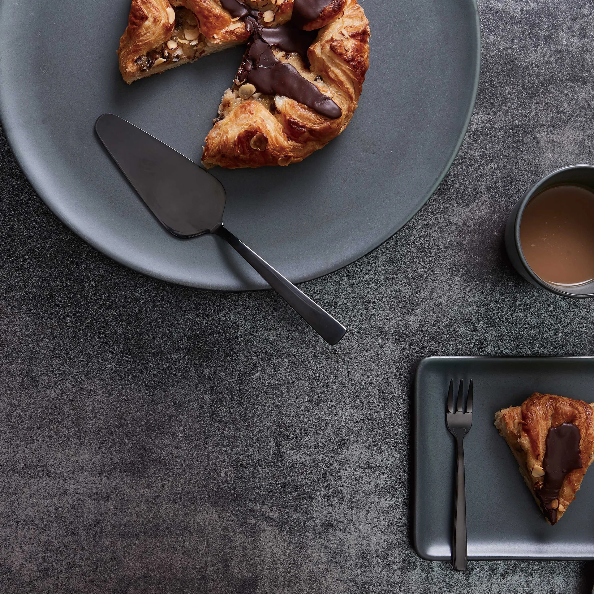 Forchetta per torta 4 pezzi Raw, nero Aida