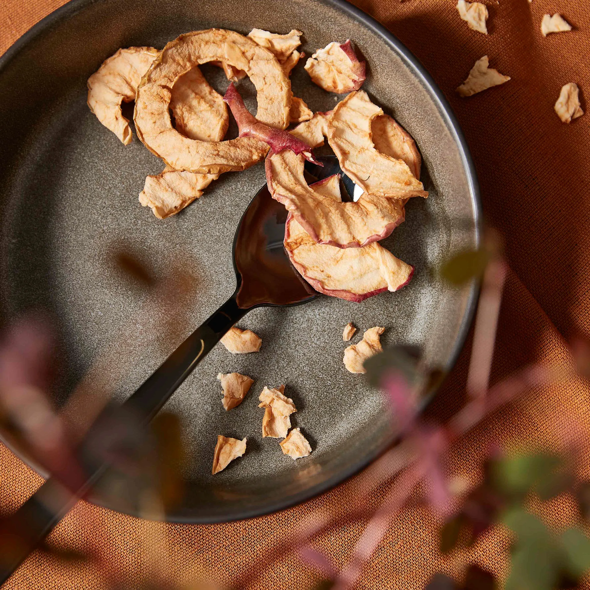 Piatto da zuppa Raw Ø 19,4 cm, Forest brown Aida