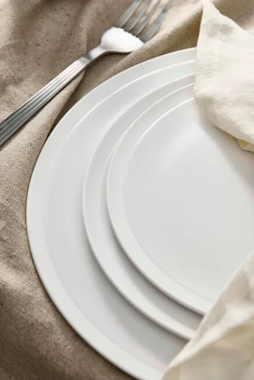 Piatto Raw Ø 20 cm - Pure Porcelain - Aida