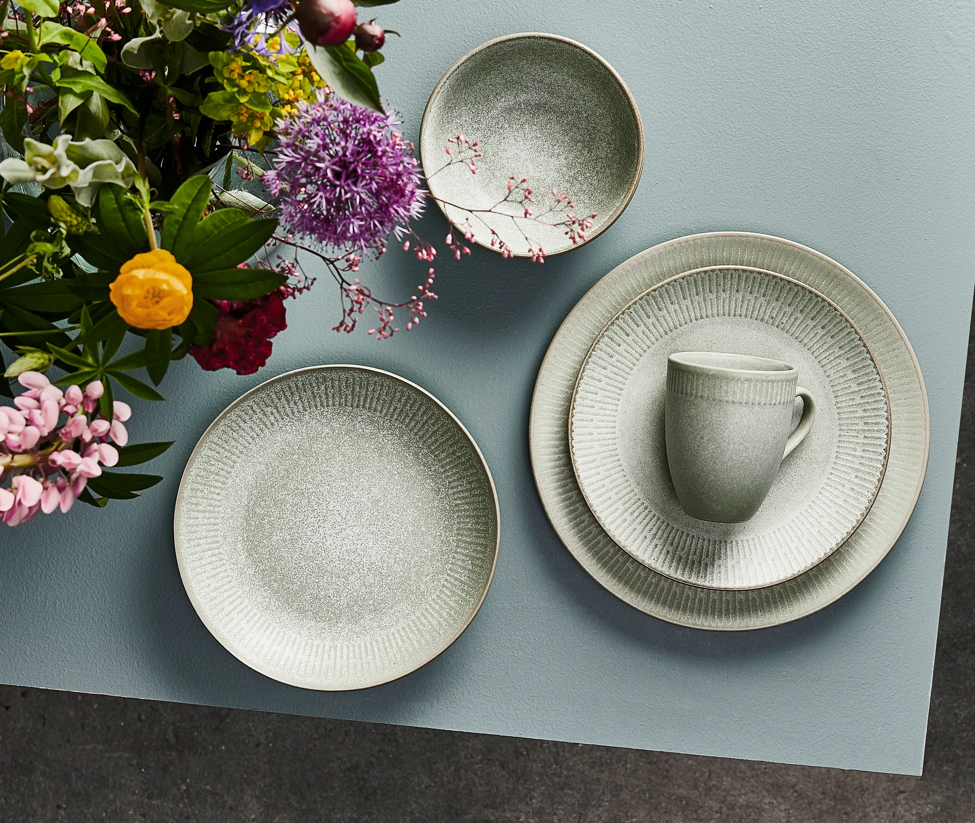 Piatto Relief 22 cm, verde Aida