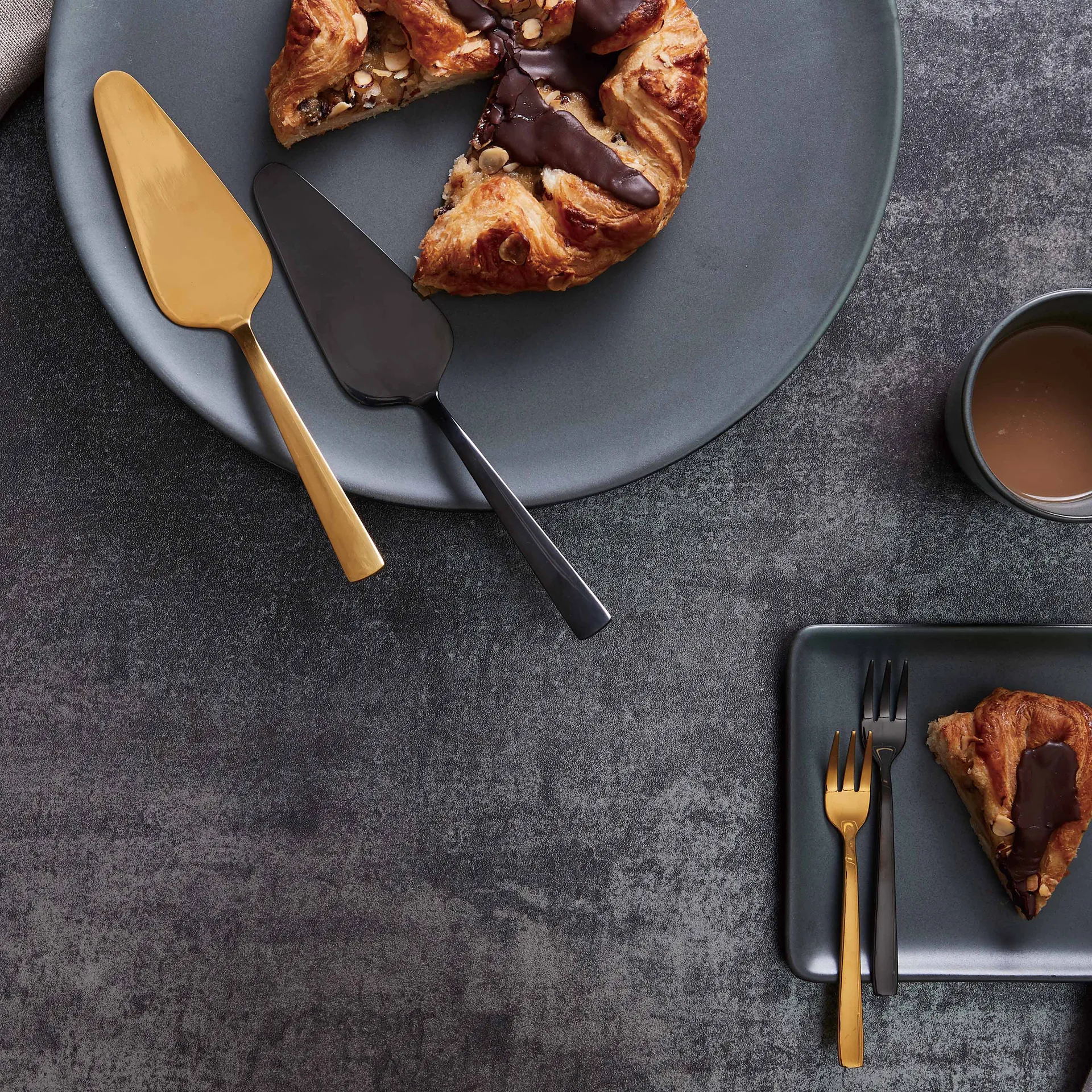 Set per torta 5 pezzi Raw, nero Aida