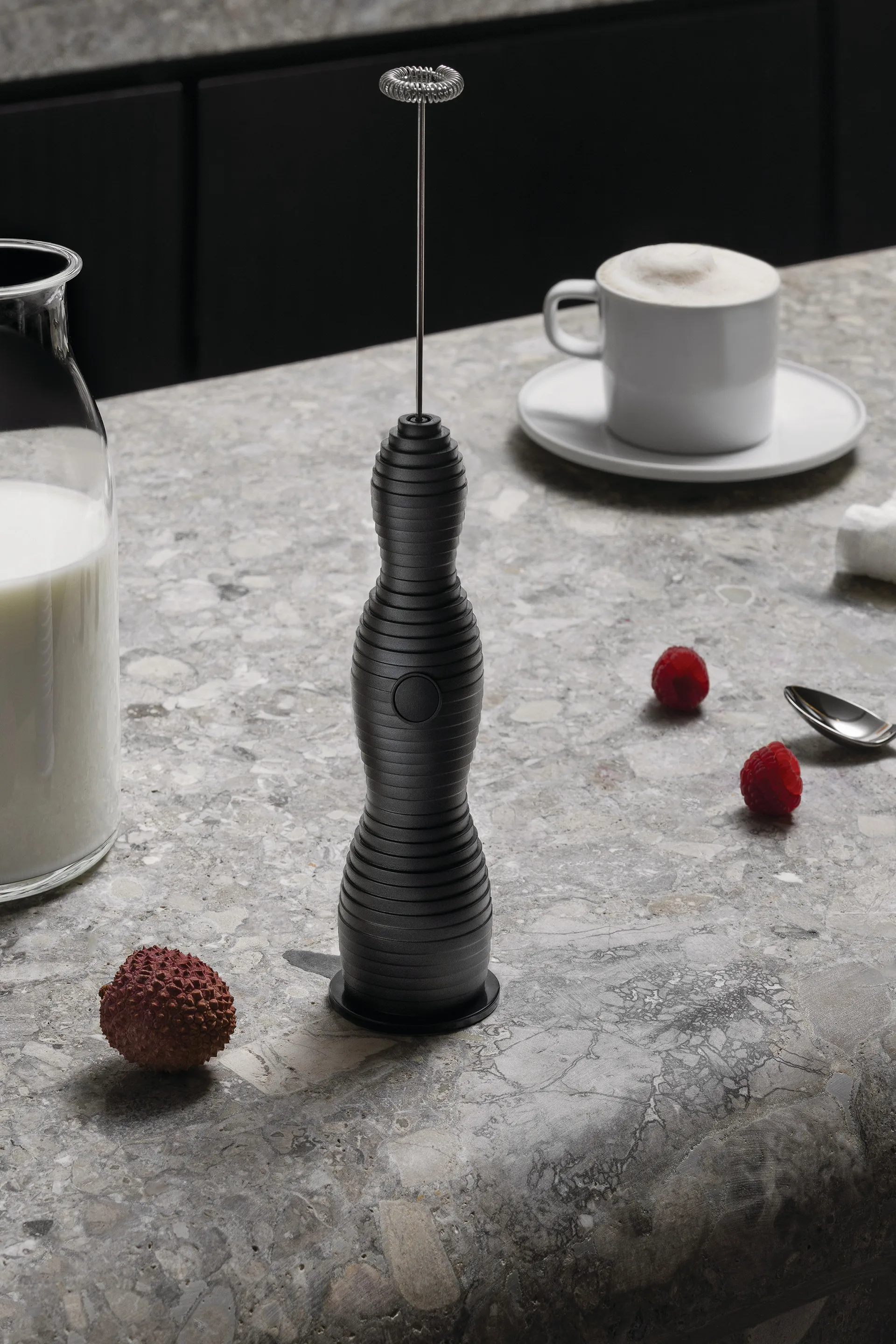 Frullino per il latte Pulcina 27.5 cm, Nero Alessi