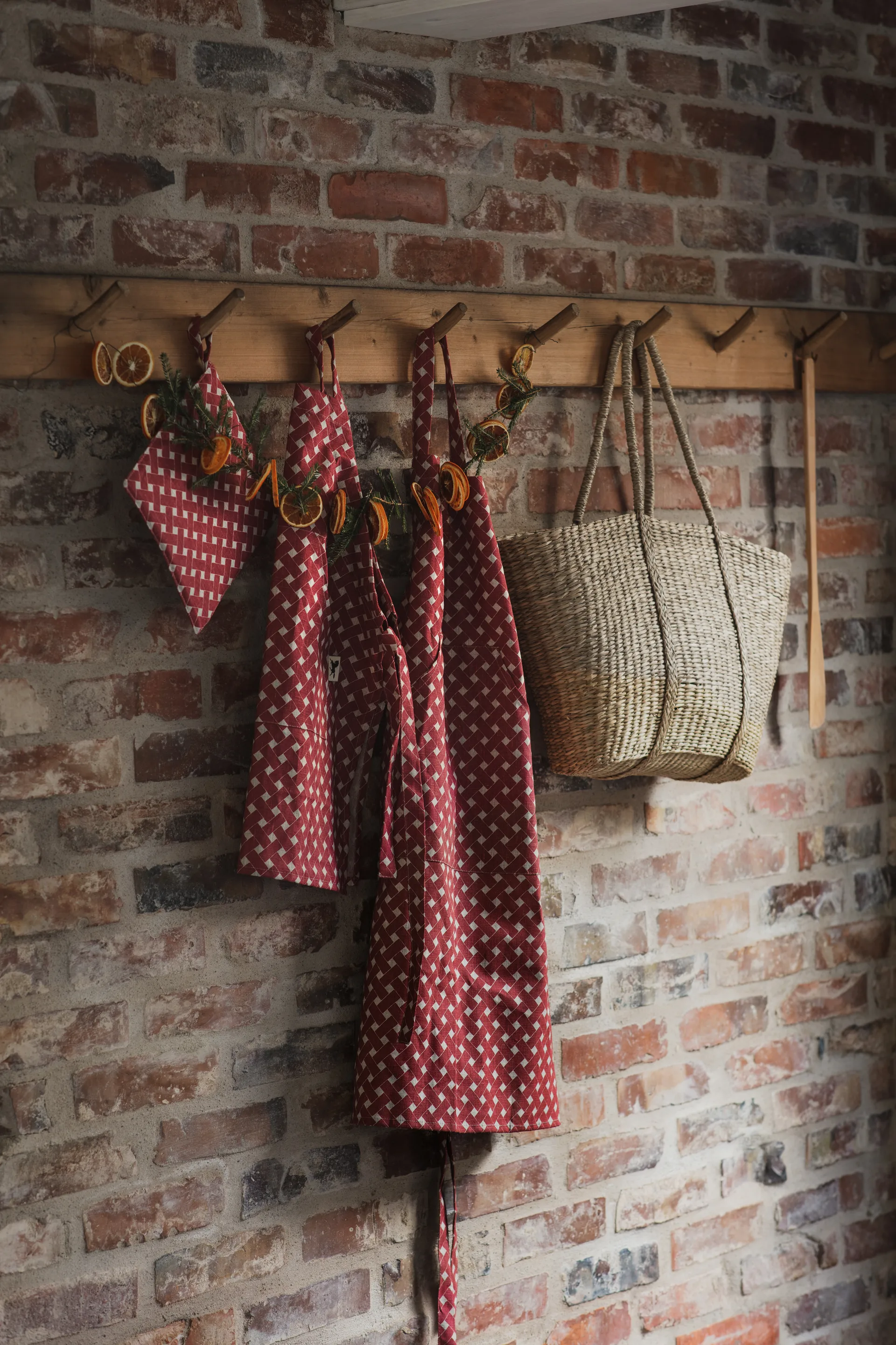 Grembiule Korg, Rosso Almedahls