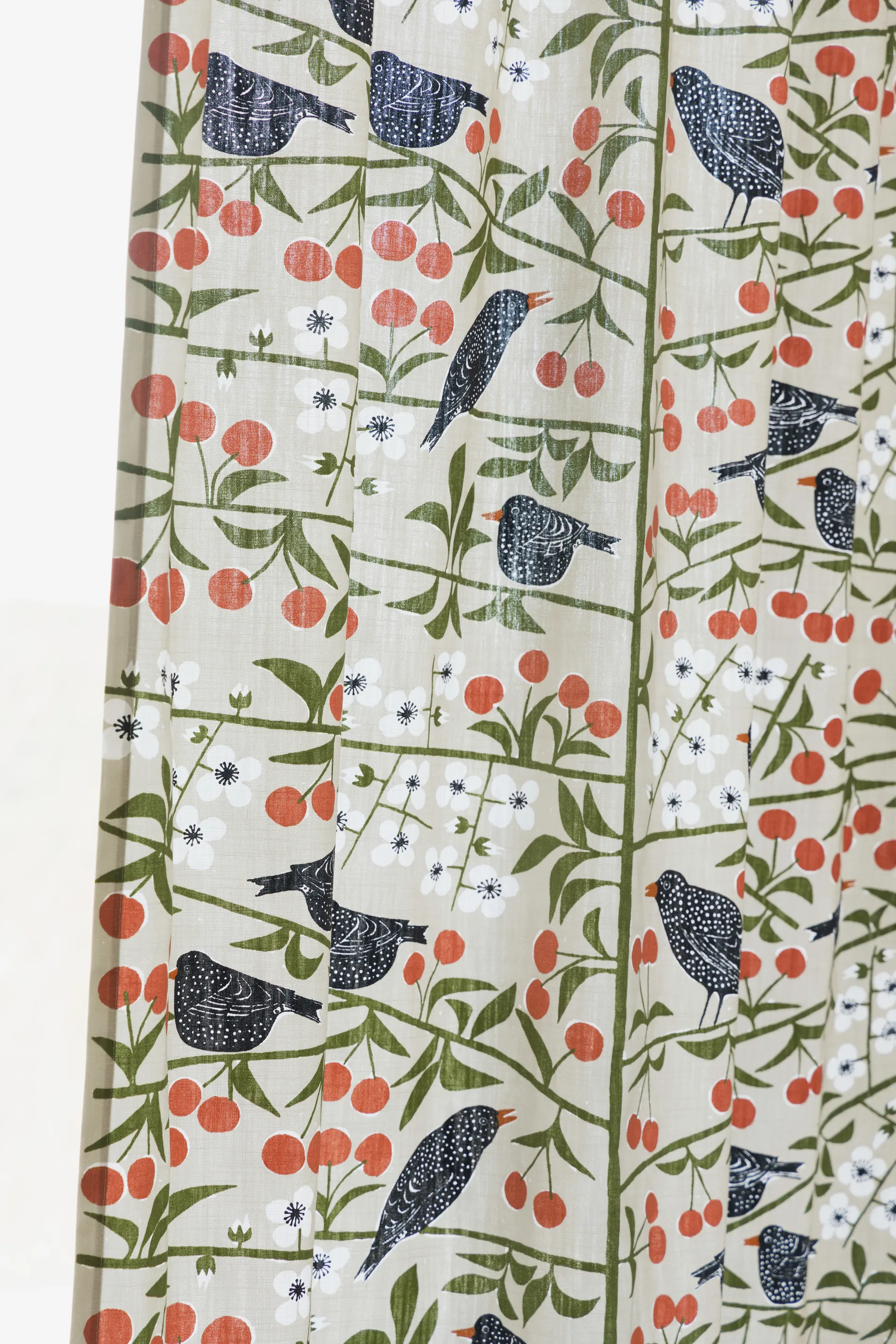 Tessuto Körsbärsträdgården, Beige Almedahls