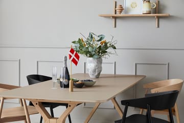 Bandiera Celebrating Denmark 40 cm - Oak-brass - Andersen Furniture