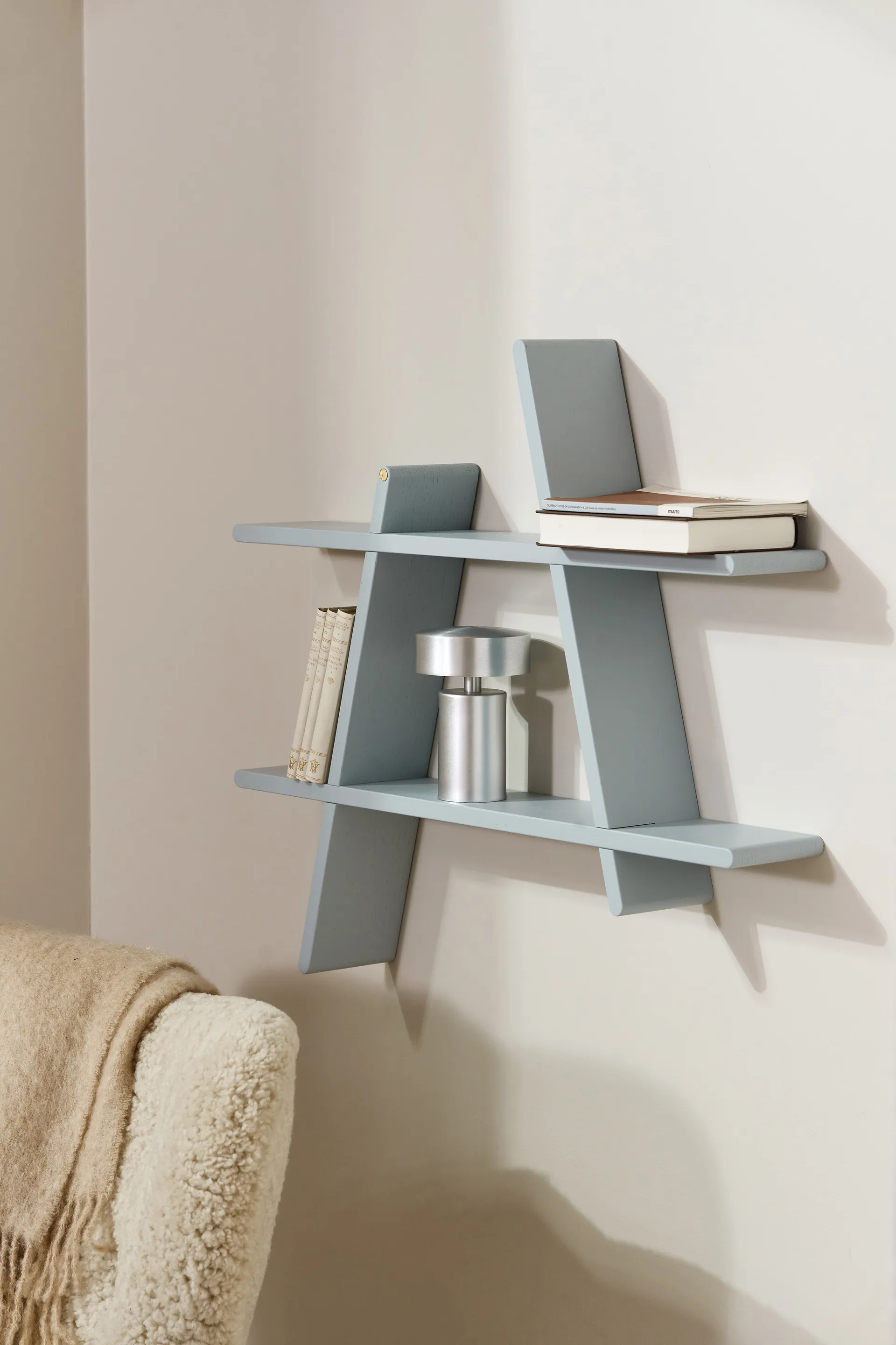 Mensola a muro A-Shelf Special Edition, Grey blue L 78x12x67 cm Andersen Furniture