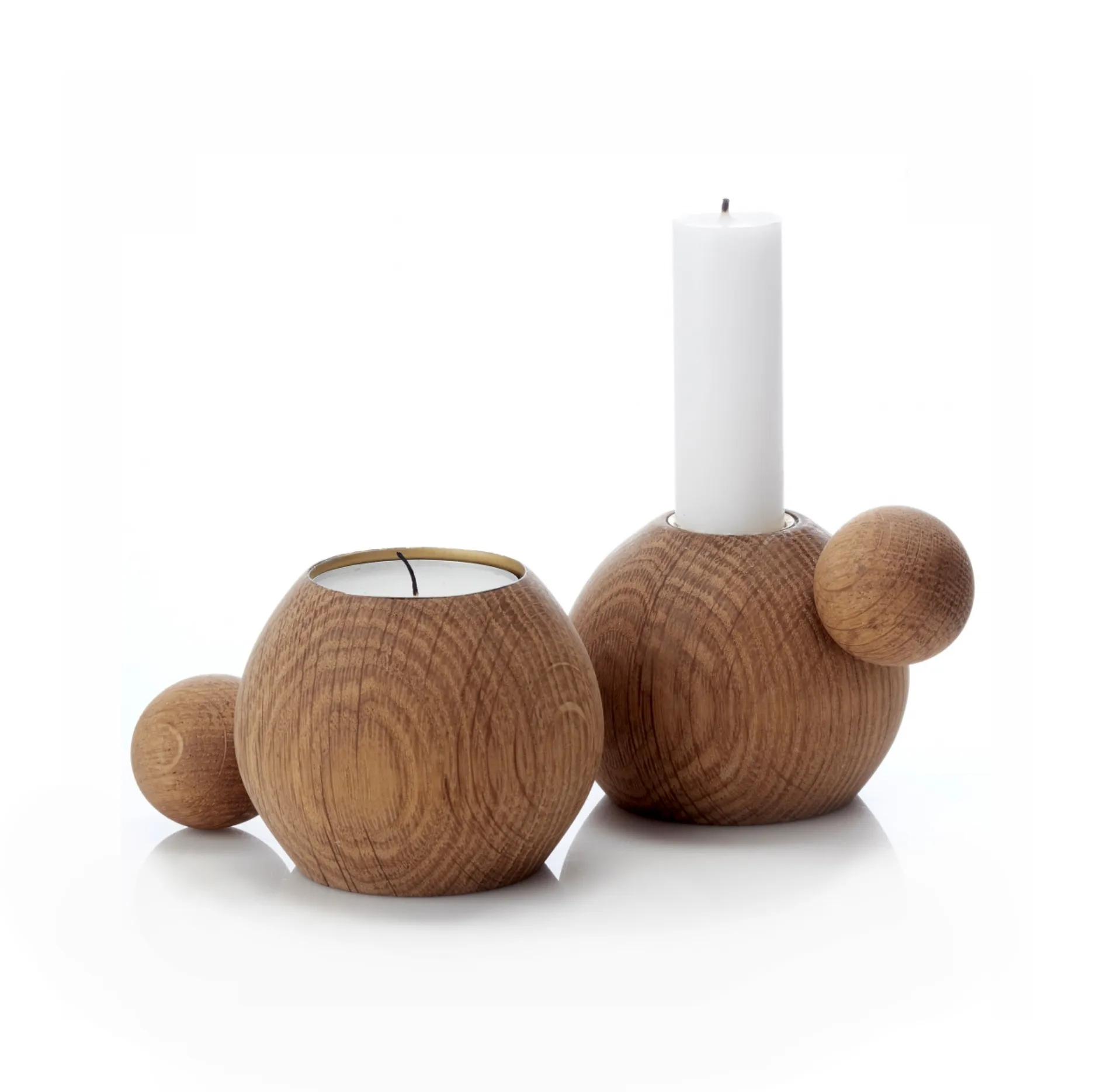 Candeliere RoundNround, rovere oliato Applicata