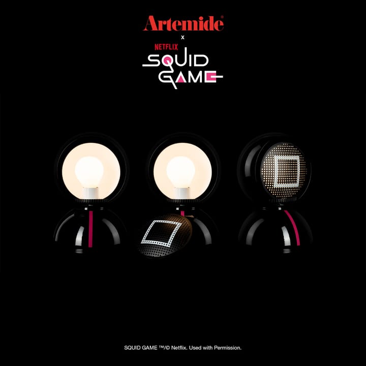 Eclisse x Squid Game lampada da tavolo Edizione Speciale, Guard nero Artemide