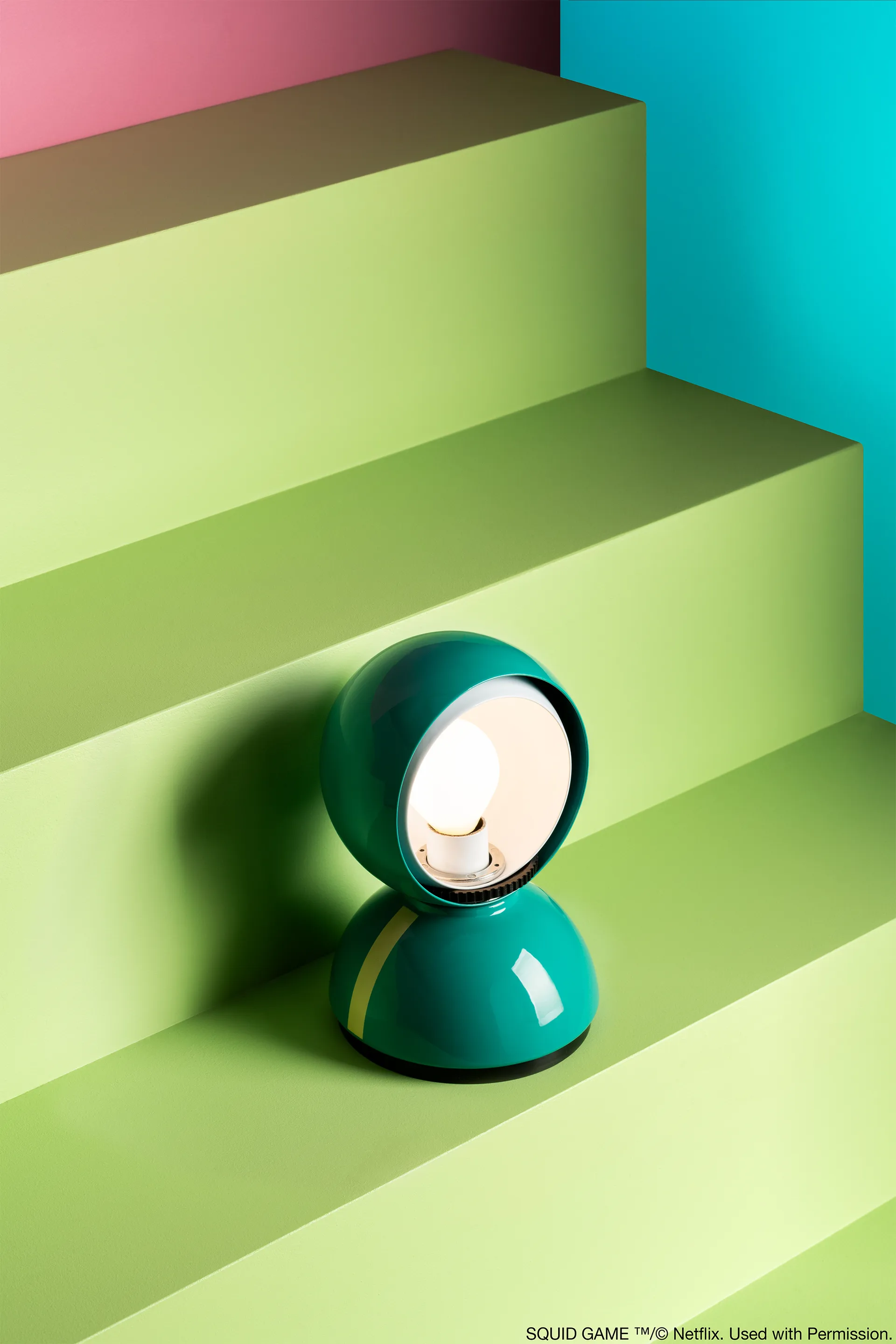 Eclisse x Squid Game lampada da tavolo Edizione Speciale, Player Artemide