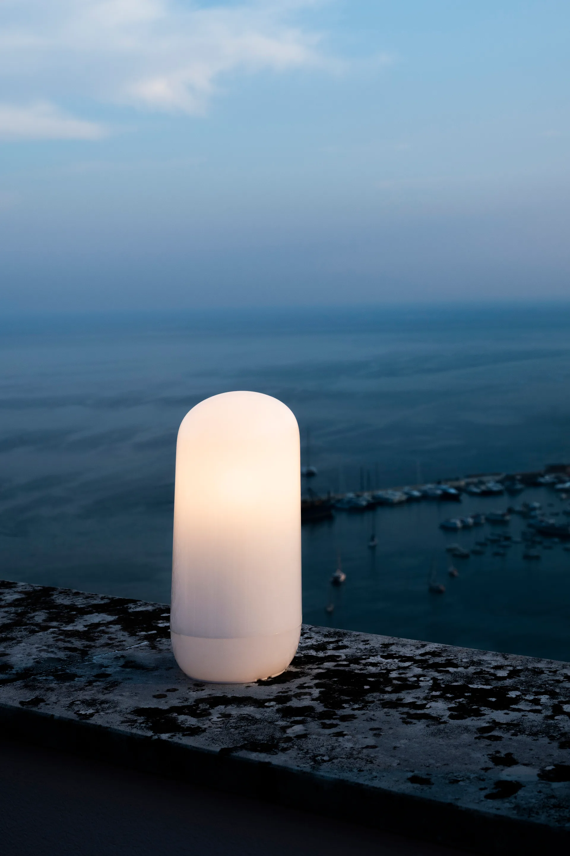 Lampada da tavolo portatile Gople 26,7 cm, White Artemide