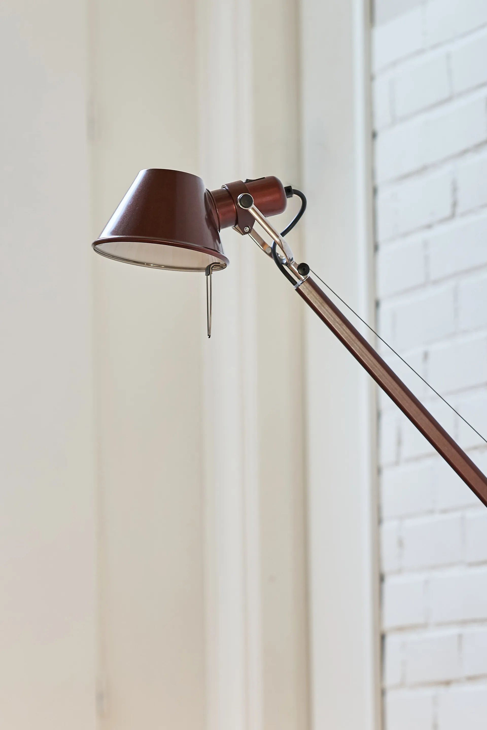 Lampada da terra Tolomeo Reading E27 special edition - Brown metallic, Piedistallo per lampada Artemide