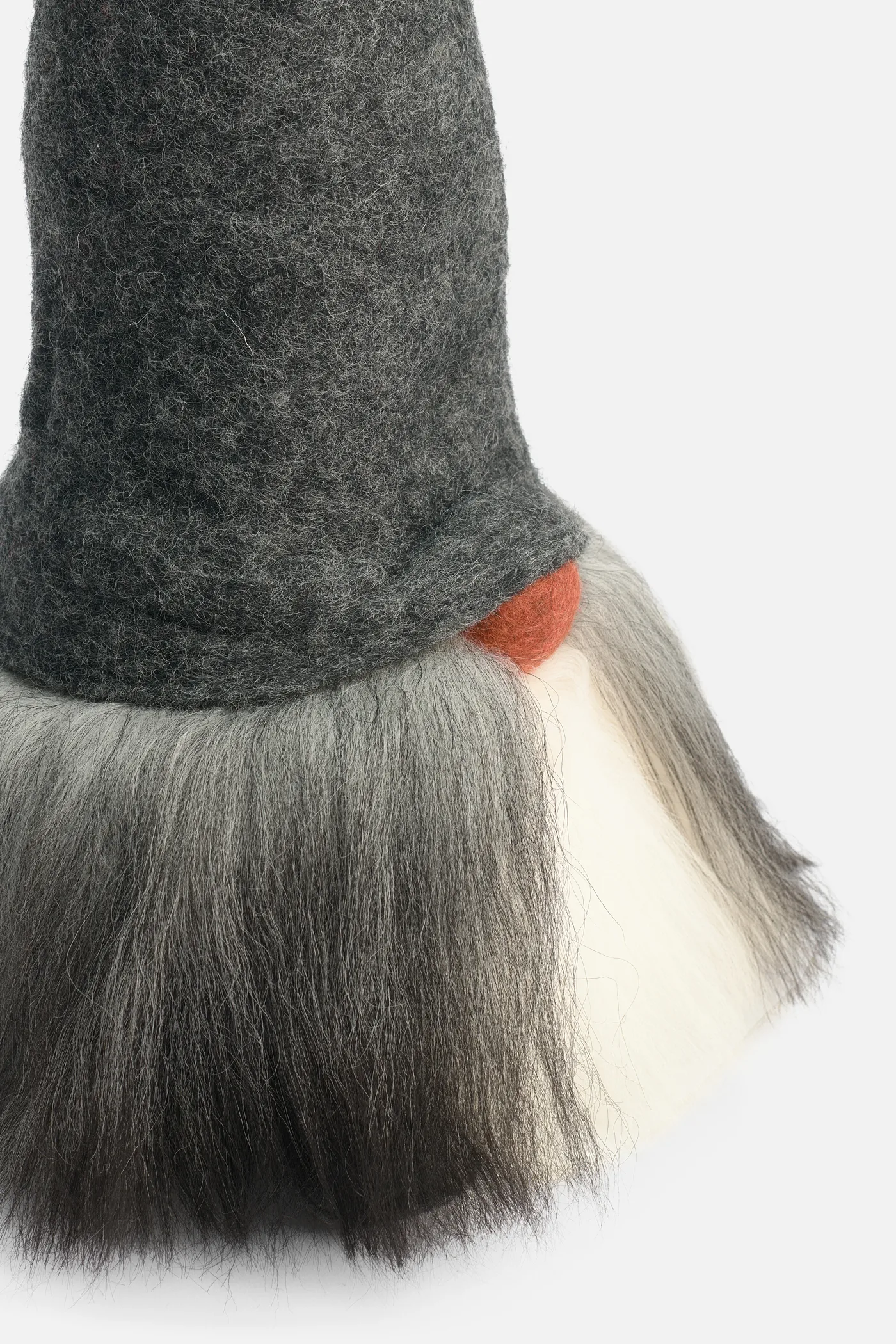 Gnomo Verner, Grigio/grigio Åsas tomtebod