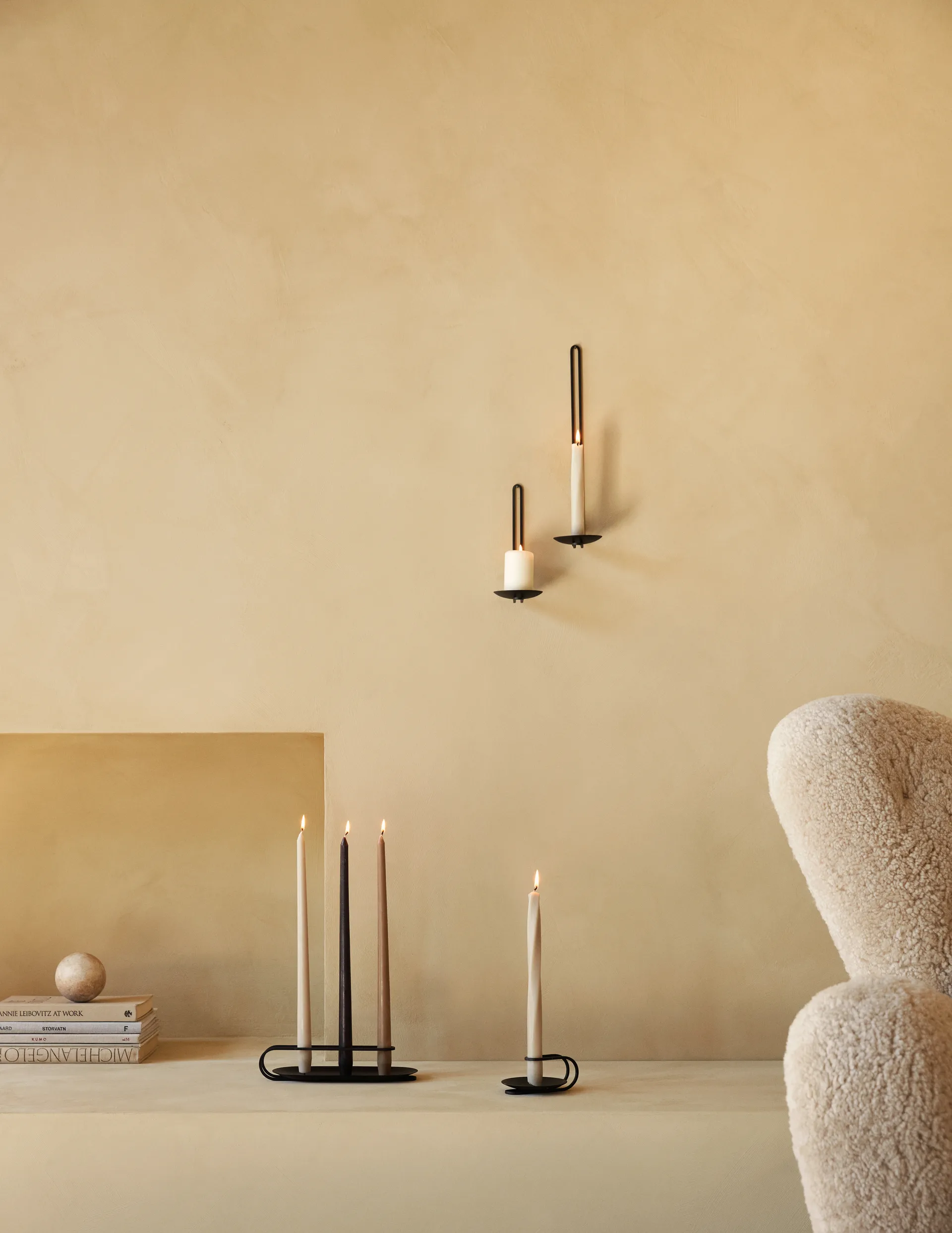 Candeliere da parete Clip 34 cm, Nero Audo Copenhagen