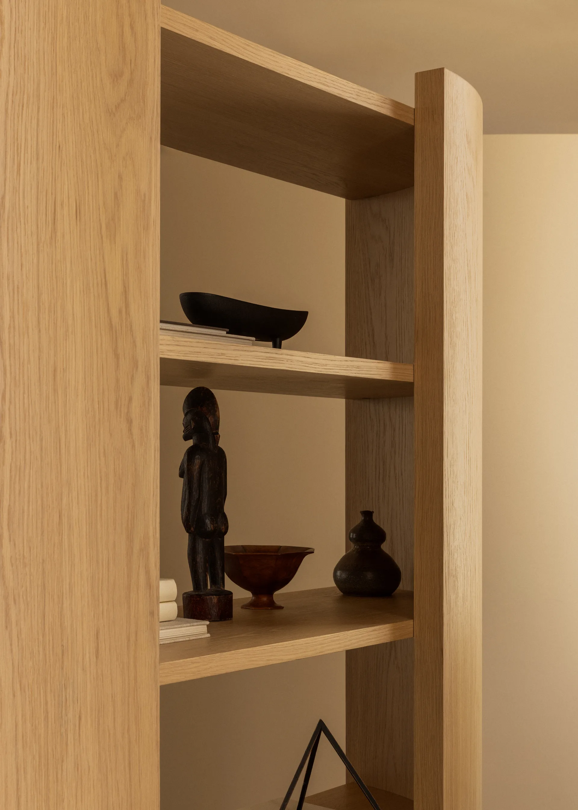 Crescent mensola, Rovere non trattato, 150x173 cm Audo Copenhagen