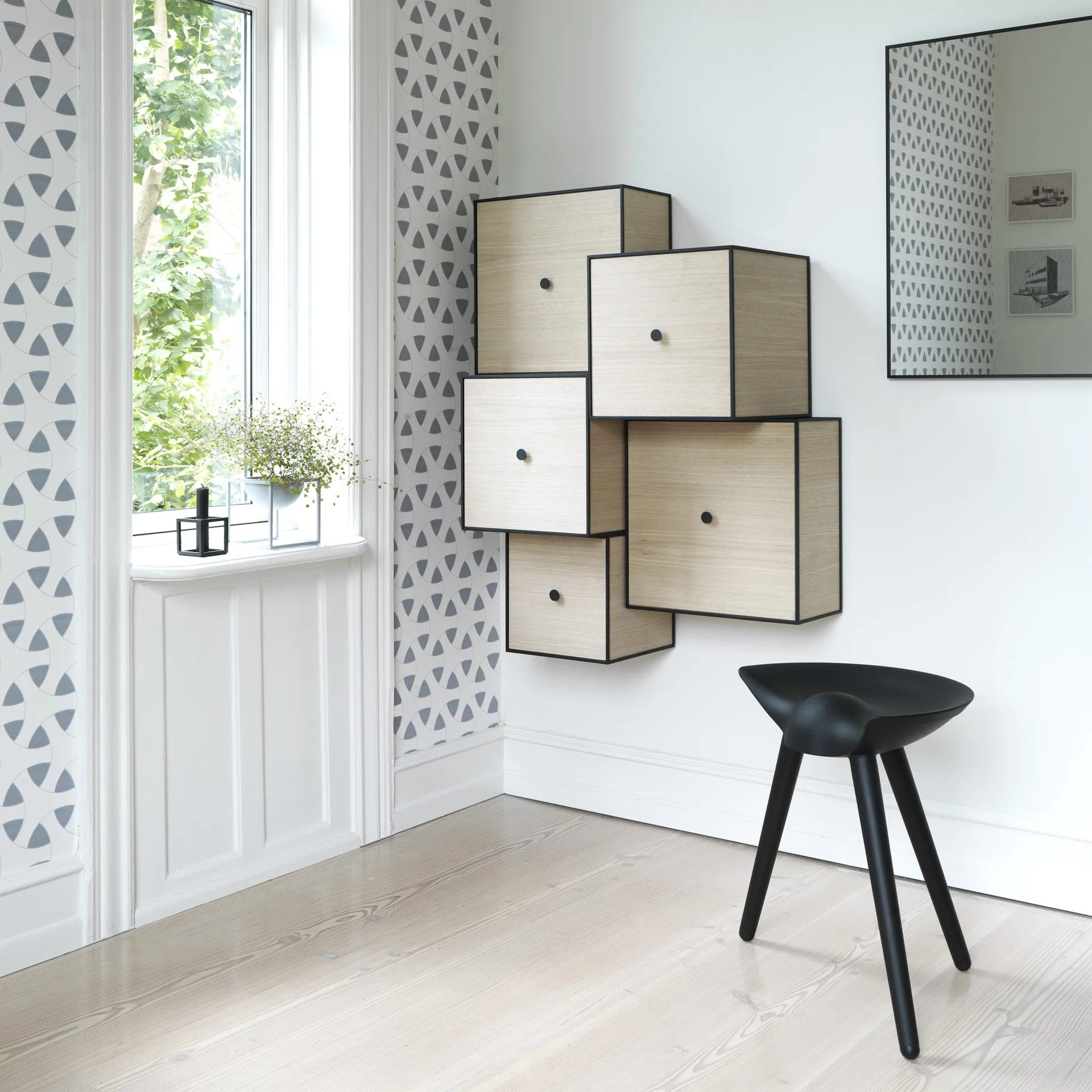 Cubo Frame 42 con anta, rovere Audo Copenhagen