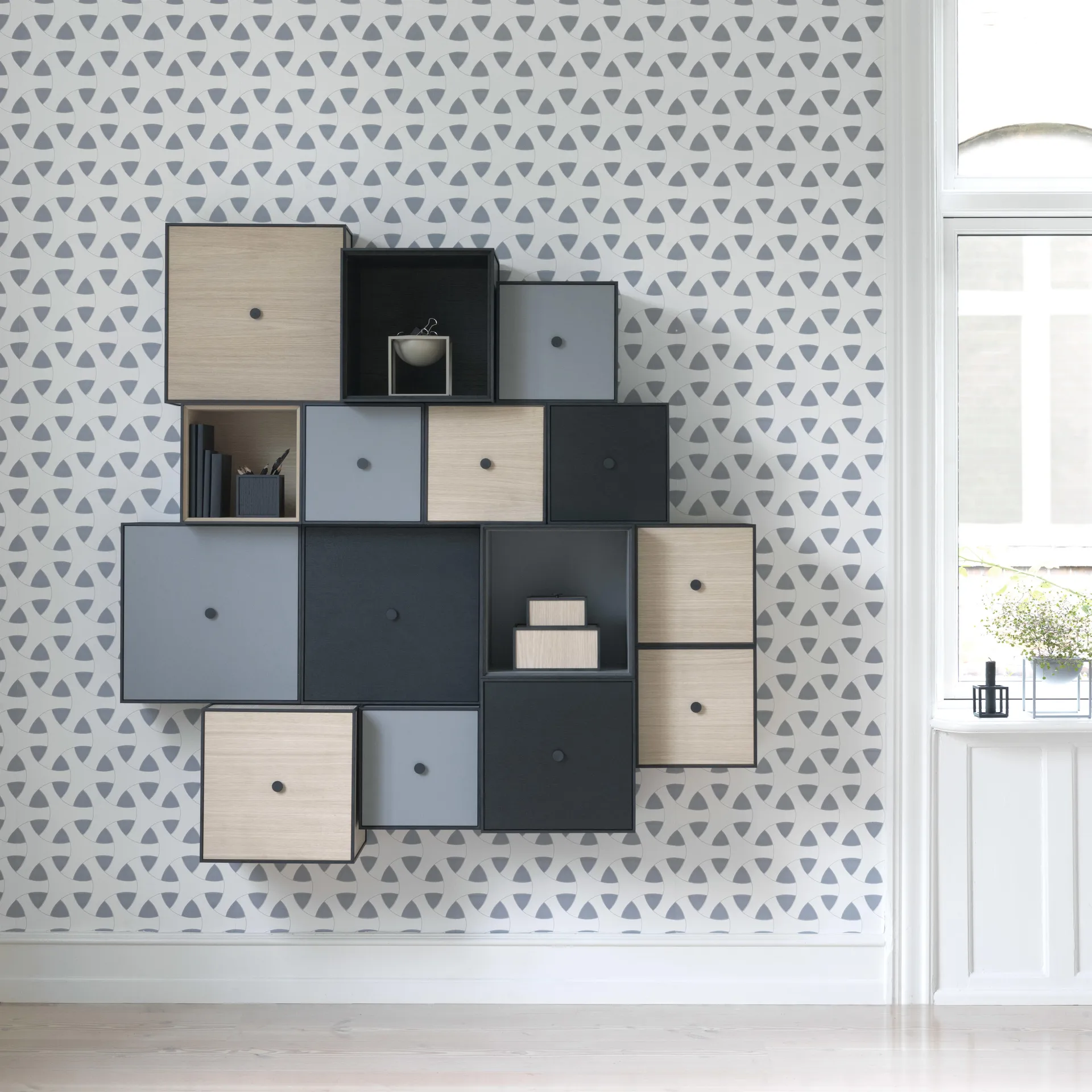 Cubo Frame 42 con anta, rovere Audo Copenhagen