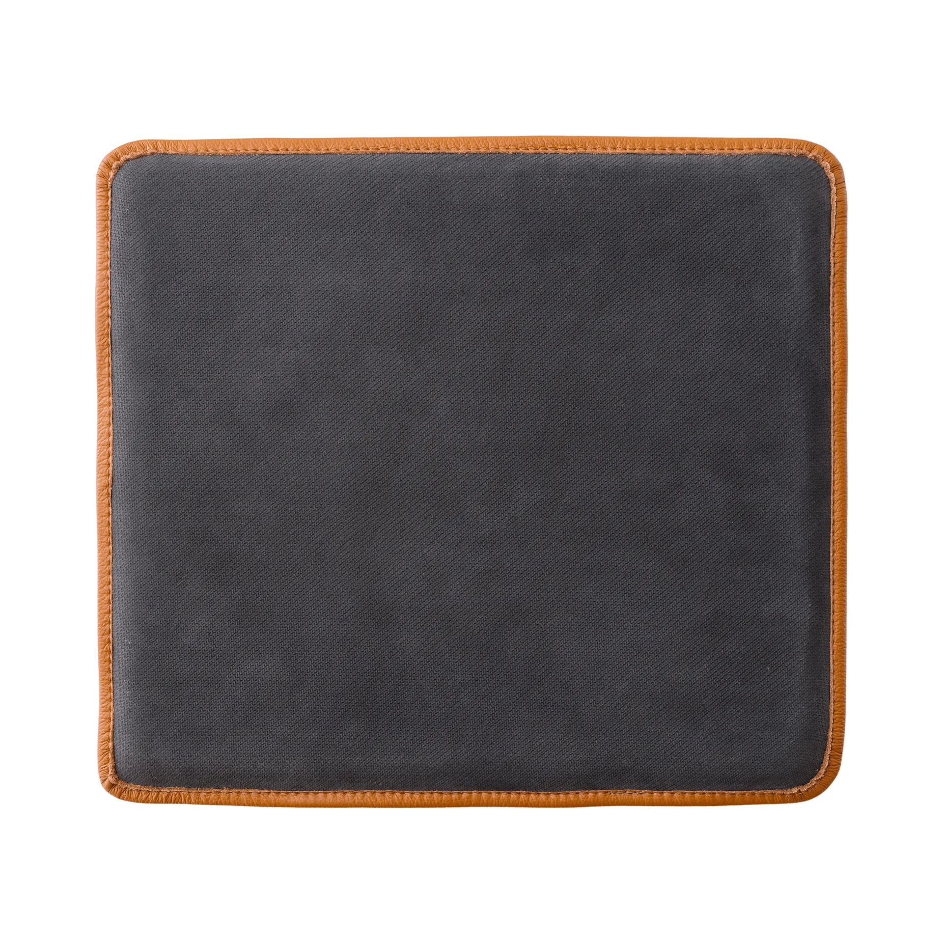 Cuscino per sedia Mauro, Pelle Madras Cognac Audo Copenhagen
