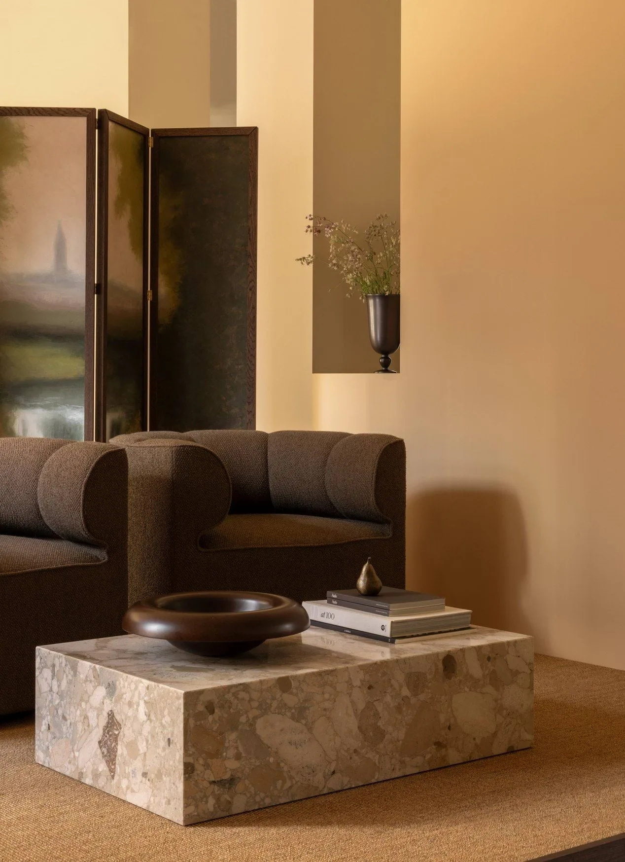 Eave Seamline poltrona lounge, Siennatonal 12 Audo Copenhagen