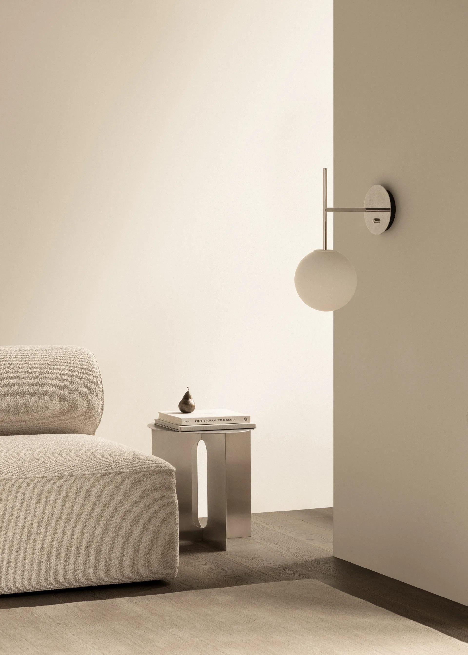 Lampada da parete TR Bulb Suspended, Polished steel Audo Copenhagen