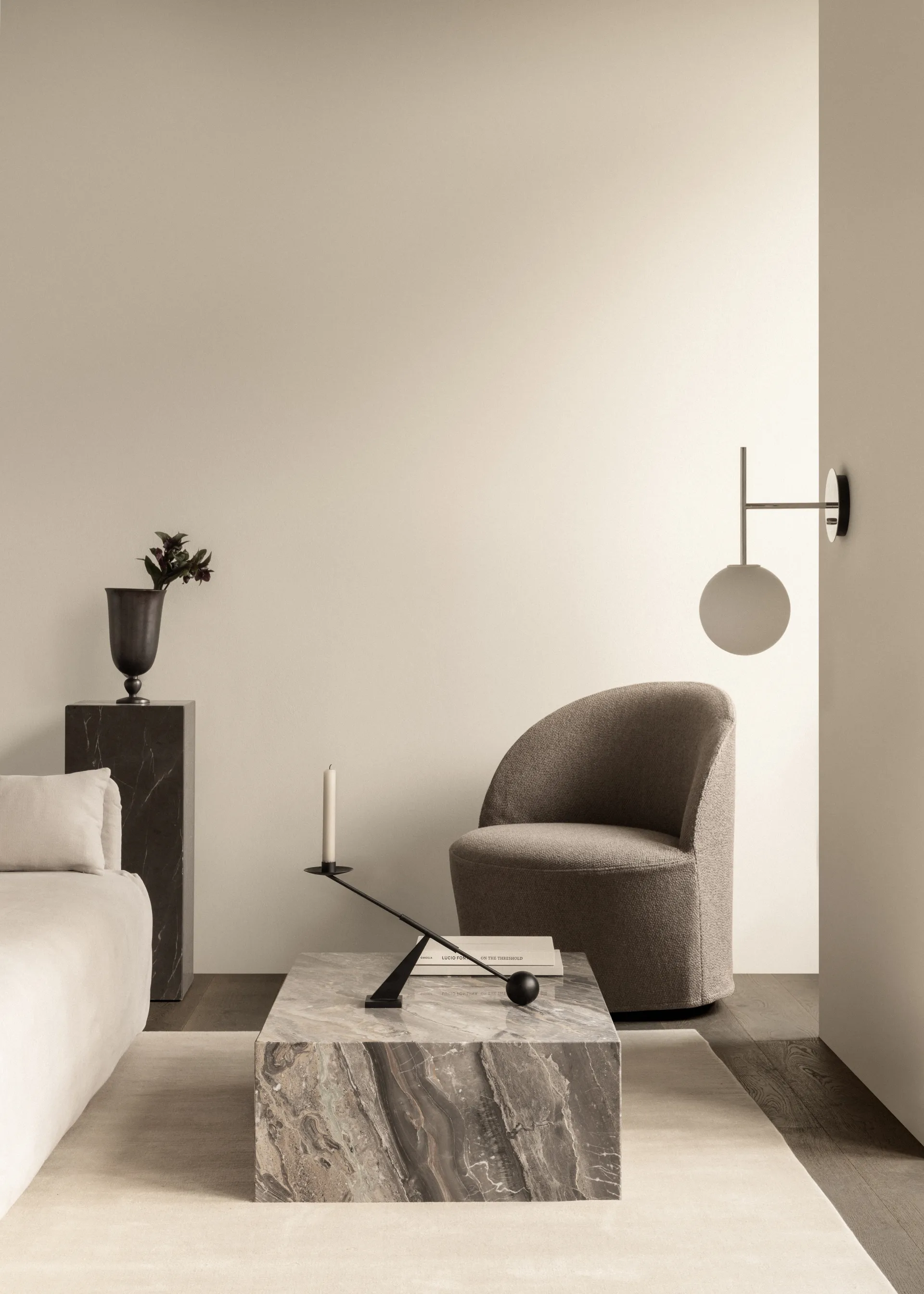 Lampada da parete TR Bulb Suspended, Polished steel Audo Copenhagen