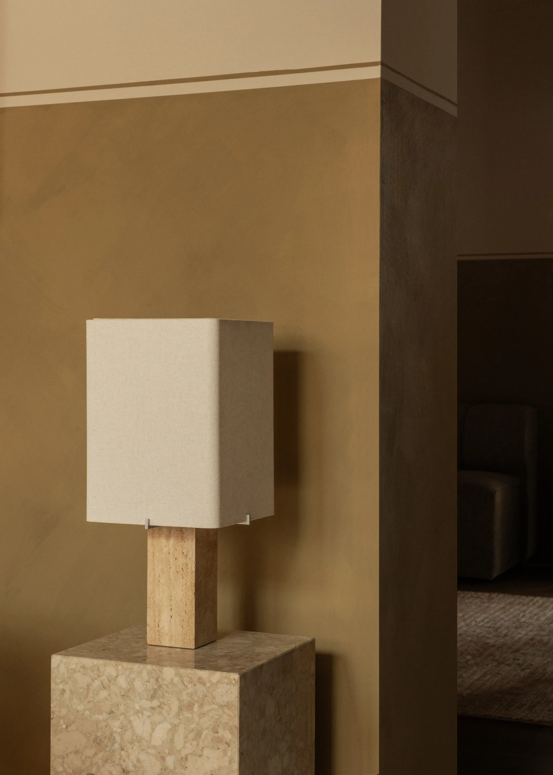 Lampada da tavolo Nonna 49 cm, Travertine-sand Audo Copenhagen
