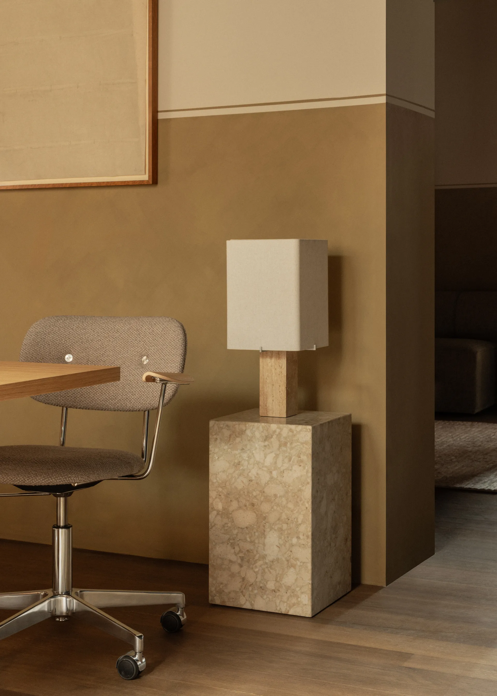 Lampada da tavolo Nonna 49 cm, Travertine-sand Audo Copenhagen