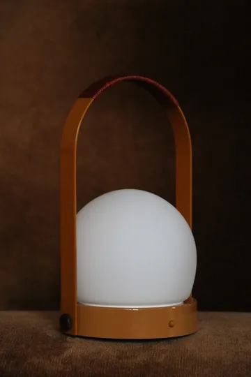 Lampada da tavolo portatile Carrie - Marrone dorato - Audo Copenhagen