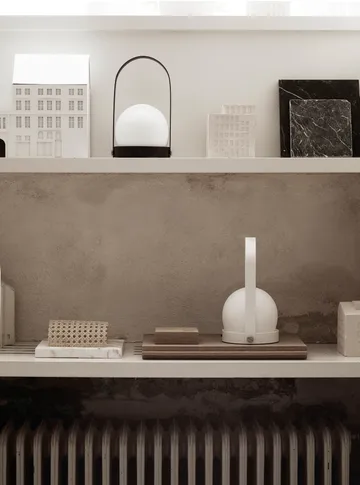 Lampada da tavolo portatile Carrie - Nero - Audo Copenhagen