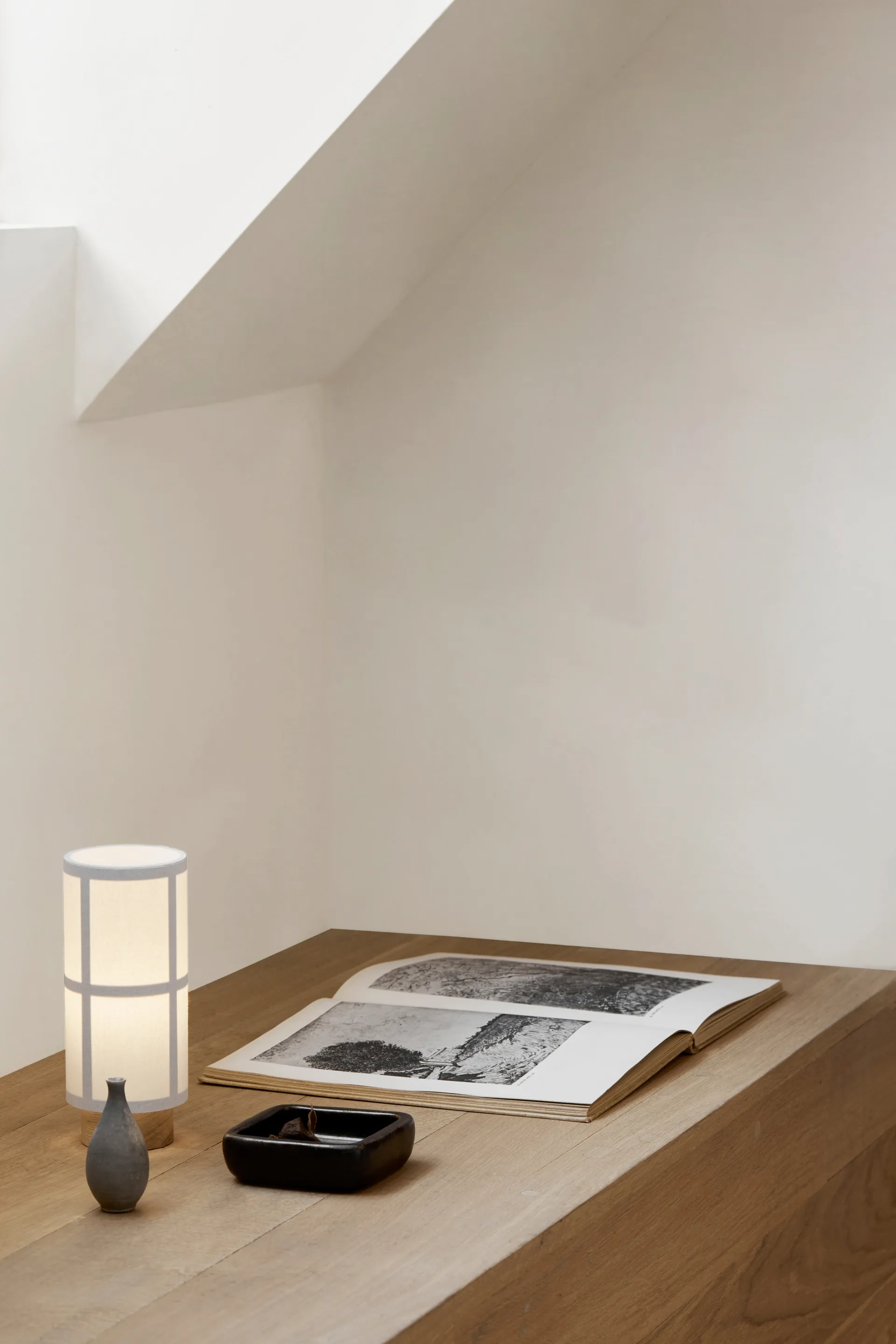 Lampada da tavolo portatile Hashira , Bianco Audo Copenhagen