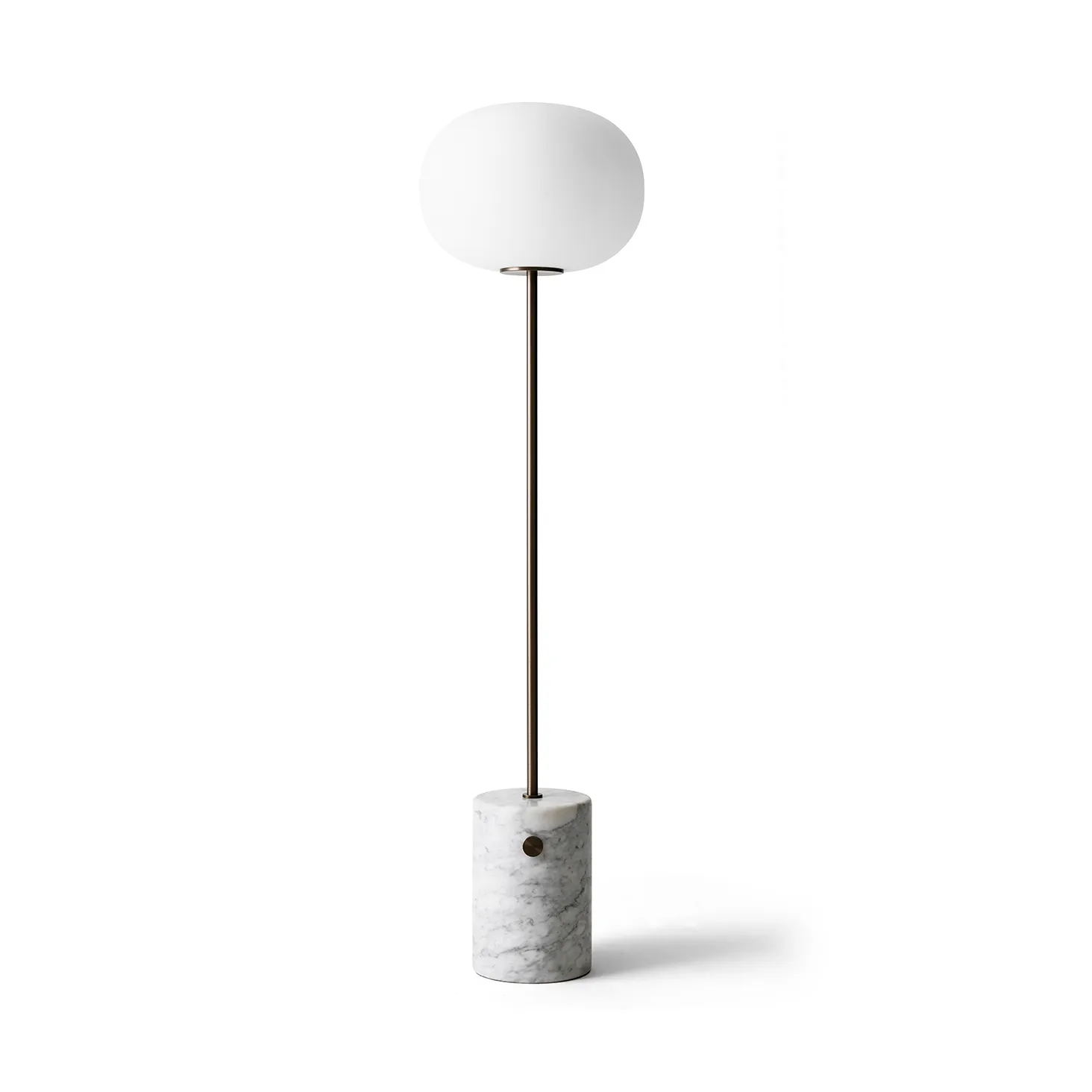 Lampada da terra JWDA, Marmo Carrara-ottone bronzato, 130 cm Audo Copenhagen