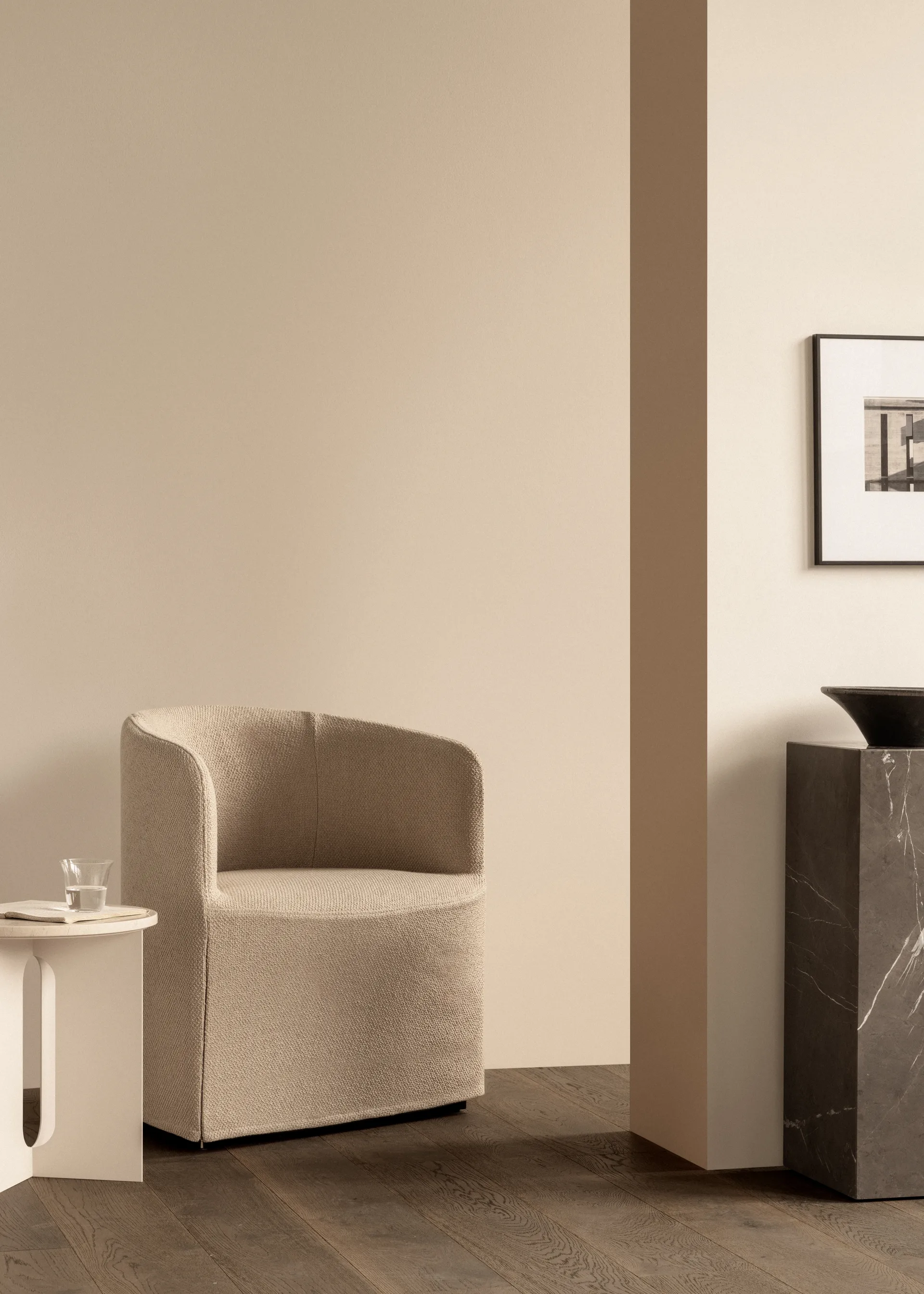 Plinth tall tavolino 30x30x51 cm, Grey galaxy Audo Copenhagen