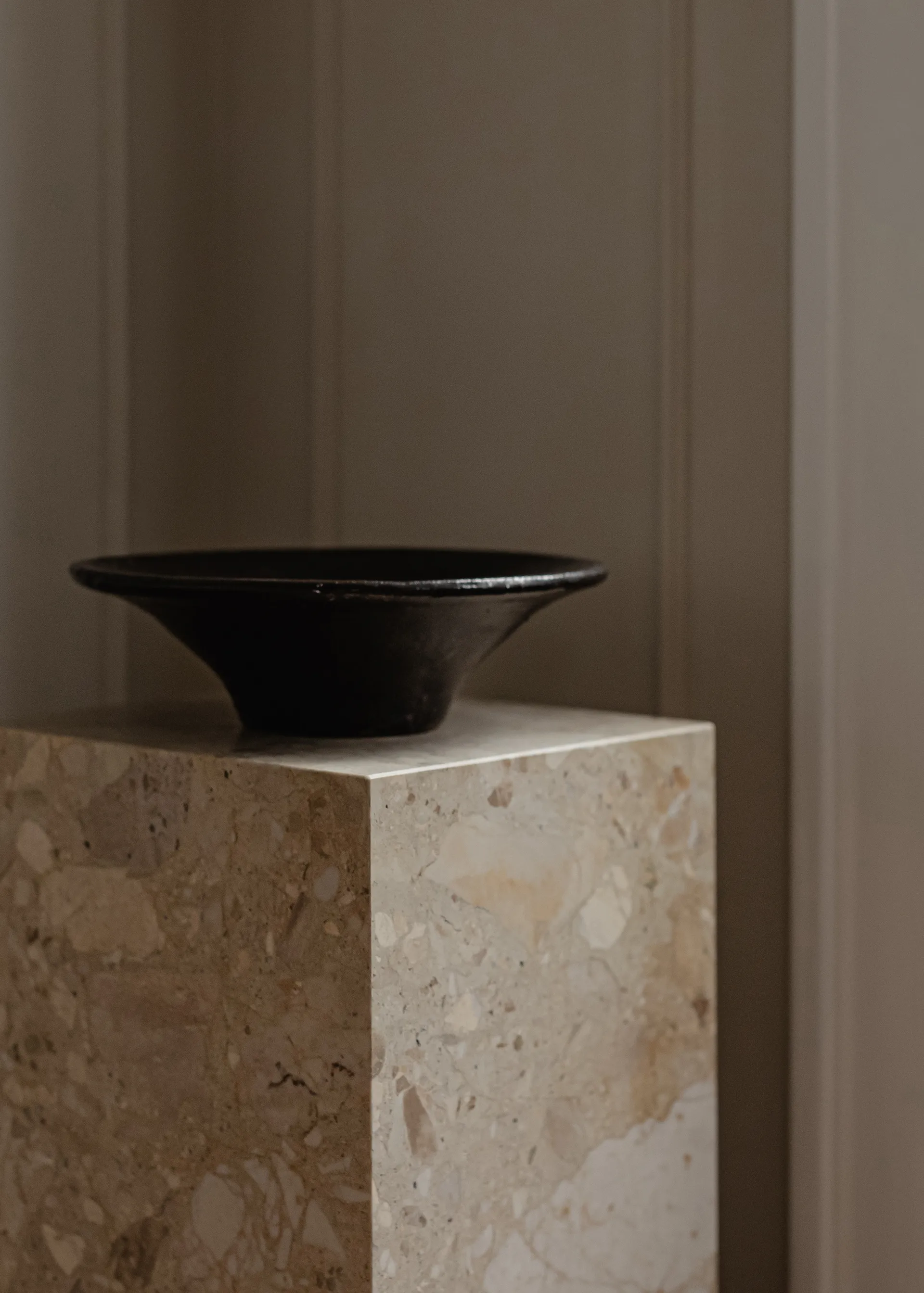 Plinth tall tavolino 30x30x51 cm, Kunis Breccia Audo Copenhagen
