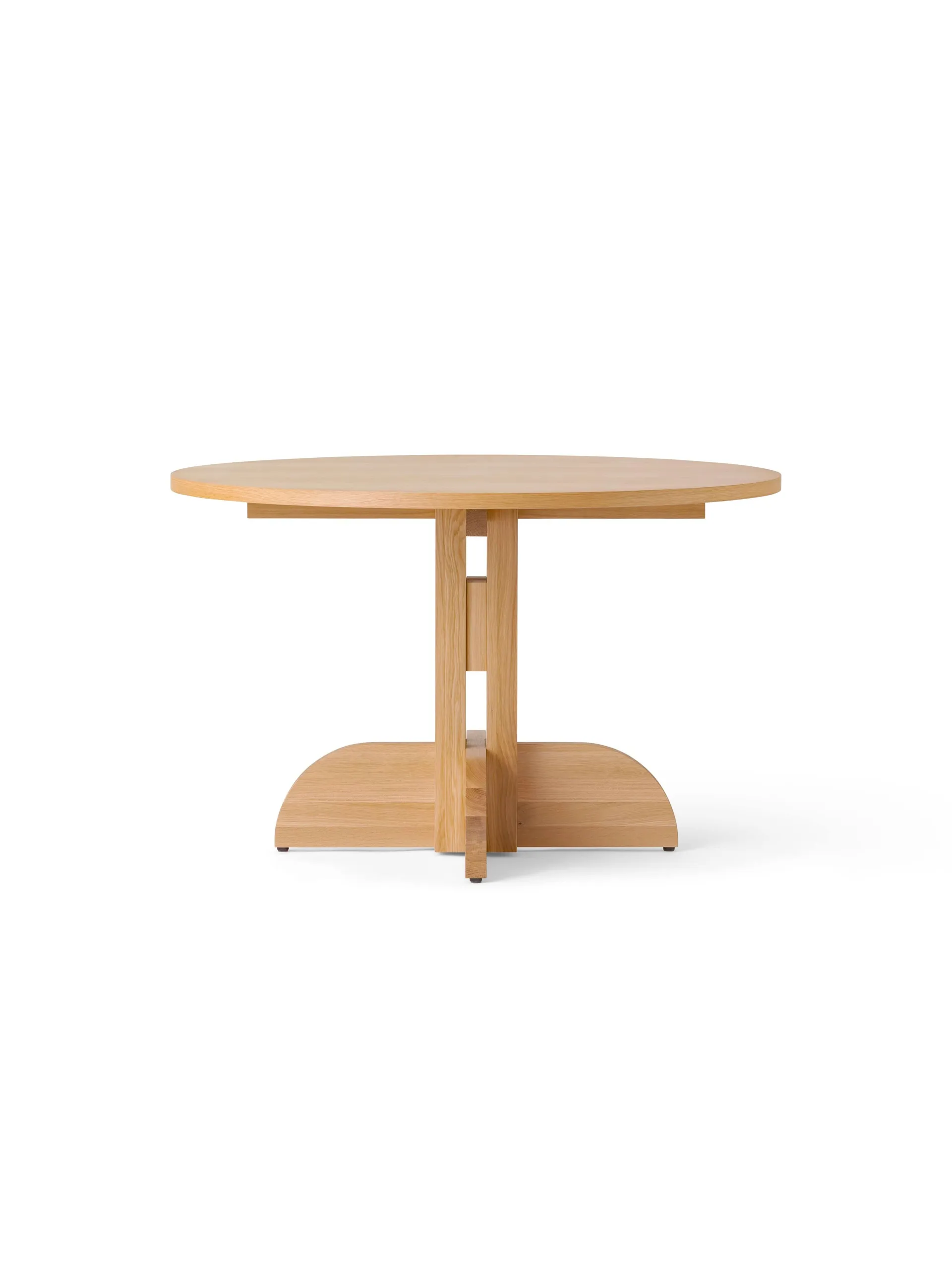 Puffin Dining Table Oak Veneer Natural, Impiallacciatura di rovere naturale, Ø120 cm Audo Copenhagen