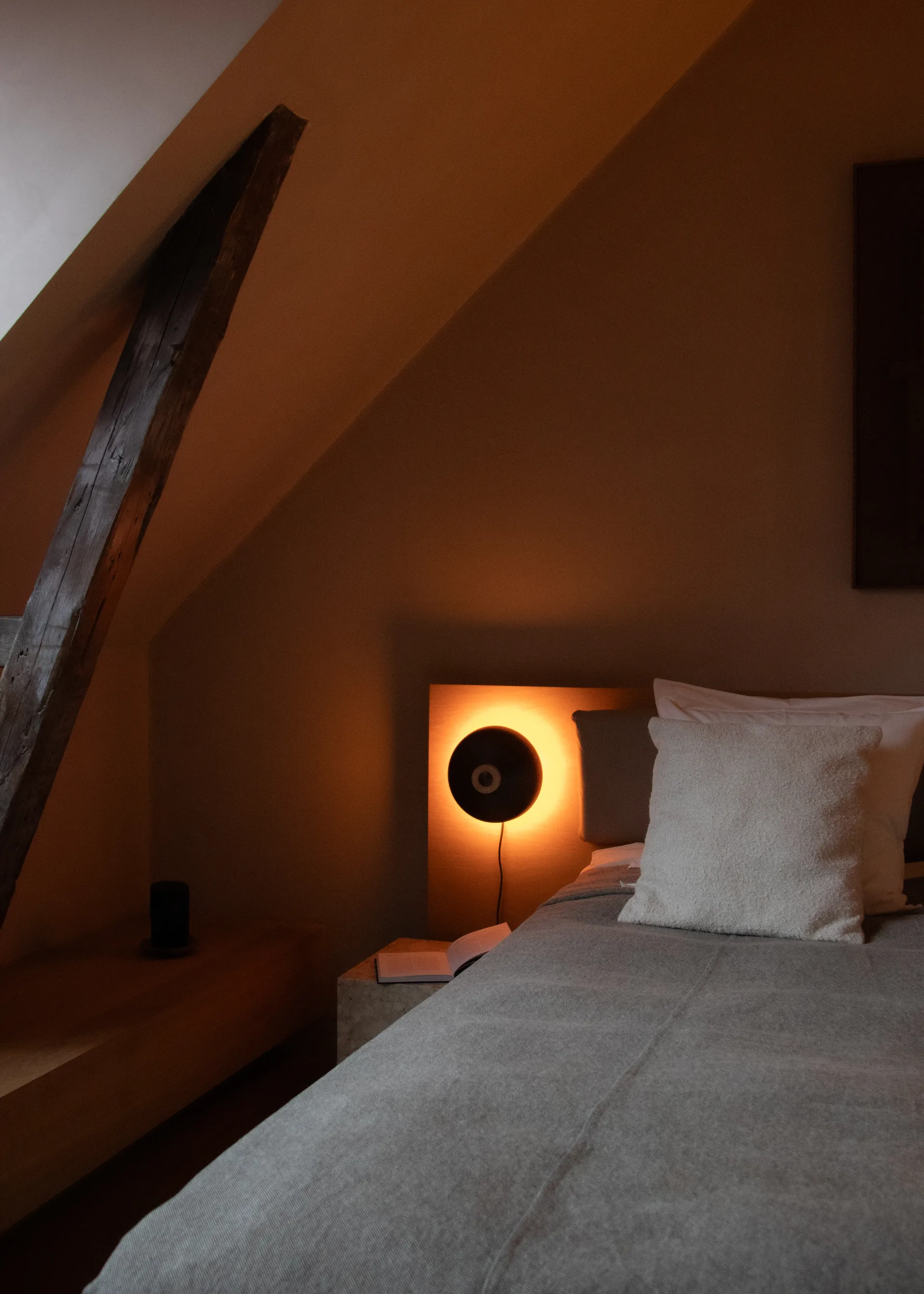 Reverse lampada da parete, Bronzed aluminium Audo Copenhagen