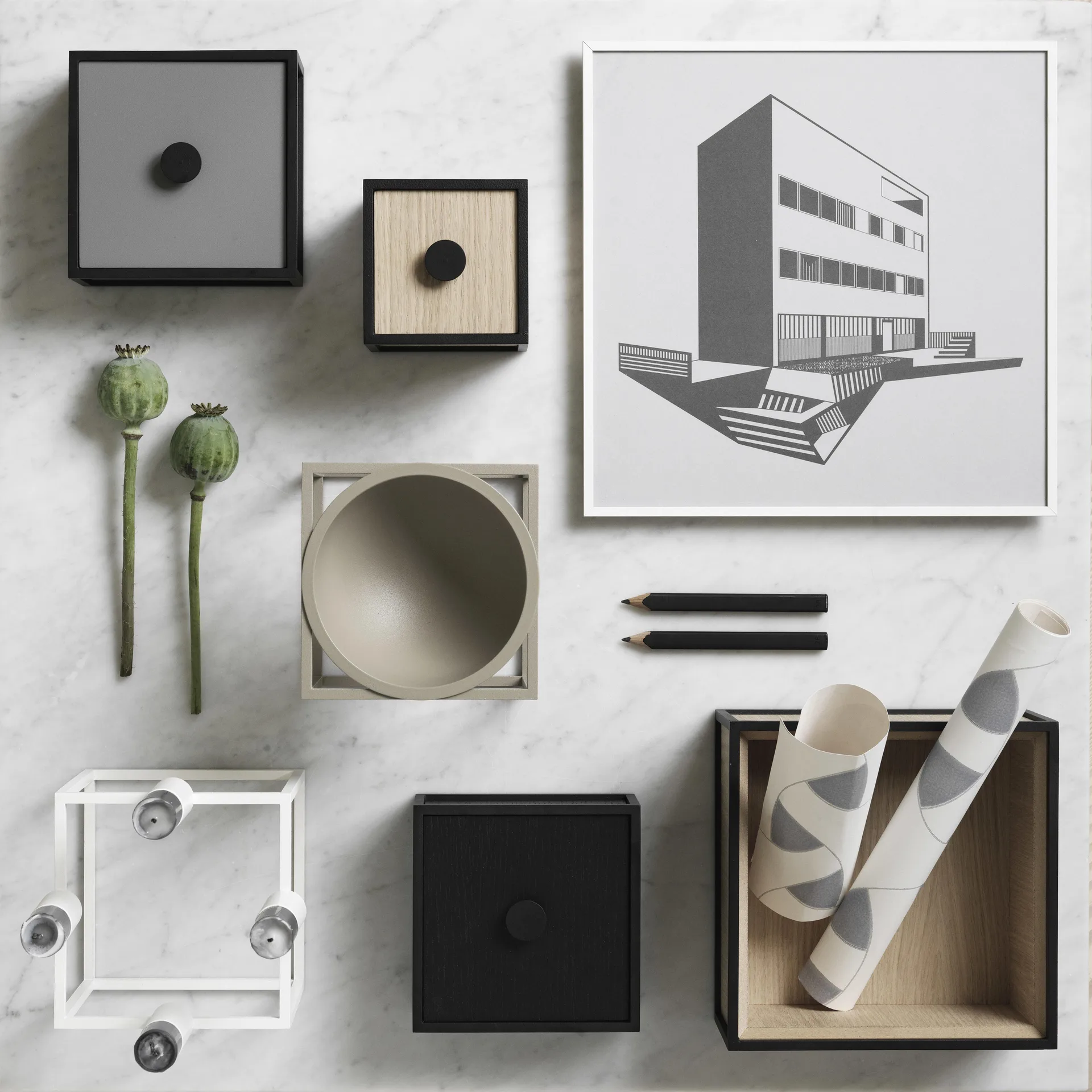 Scatola con coperchio Frame 14, grigio scuro Audo Copenhagen
